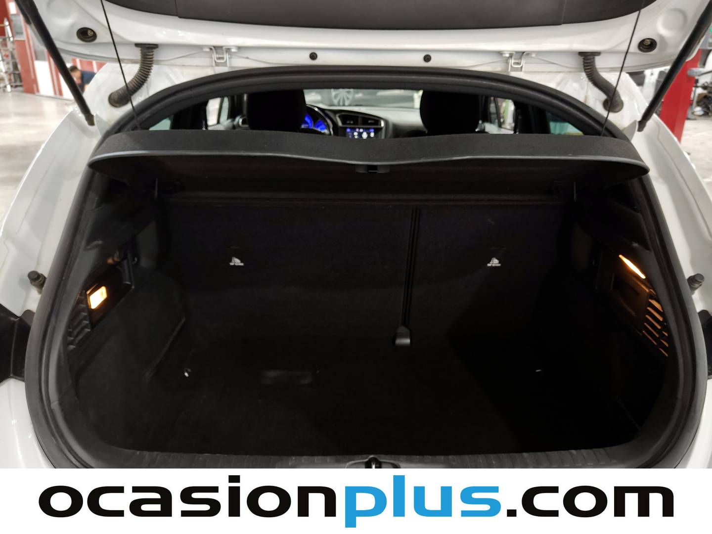 Fotos maletero DS DS 4 DS DS4 PureTech 130 S&S Desire  (131 CV)