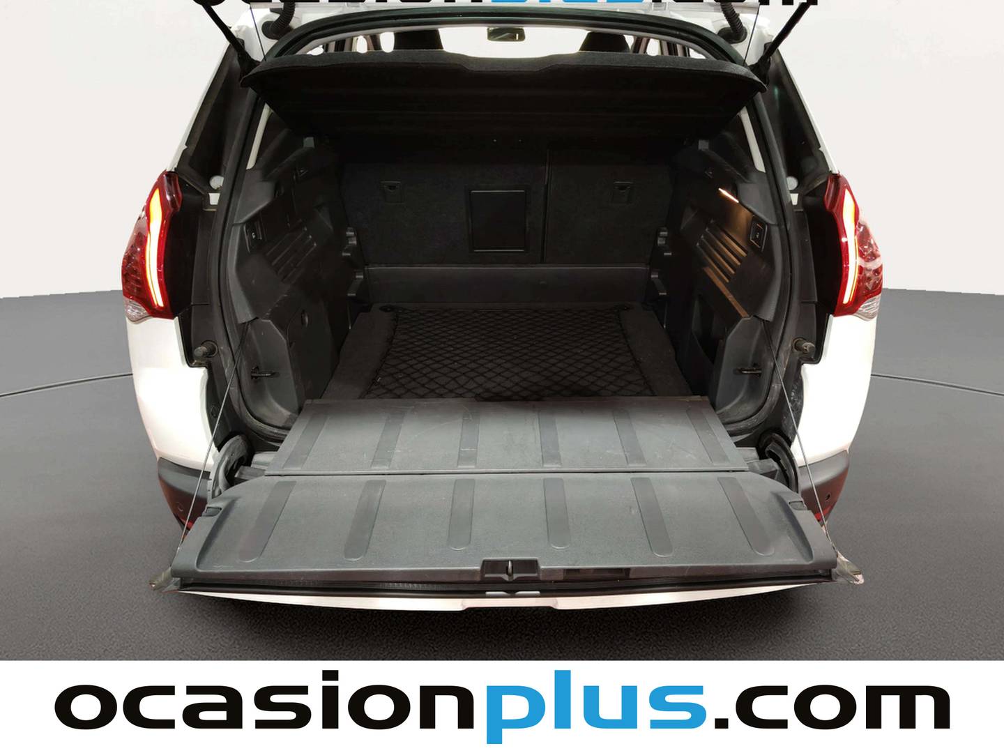 Foto Peugeot 3008 Peugeot 3008 1.2 PureTech Style (130 CV)