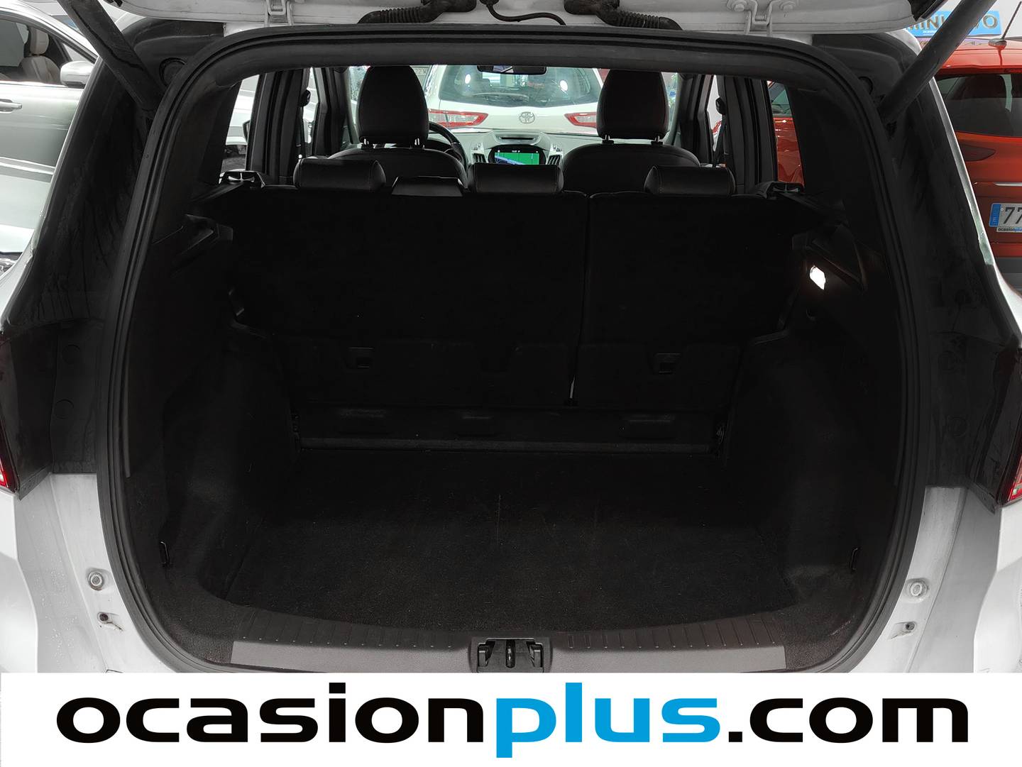 Foto Ford Kuga Ford Kuga 1.5 EcoBoost ST-Line Limited Edition 4x2 (150 CV)