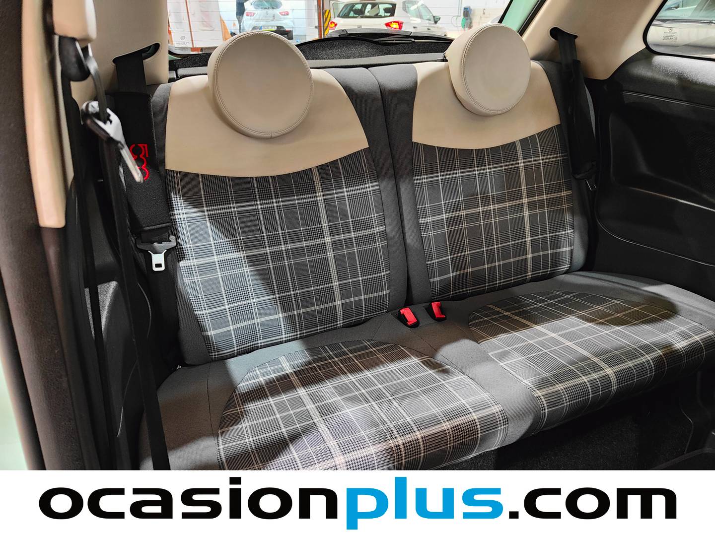 Foto Fiat 500 Fiat 500 1.2 8v Lounge (69 CV)