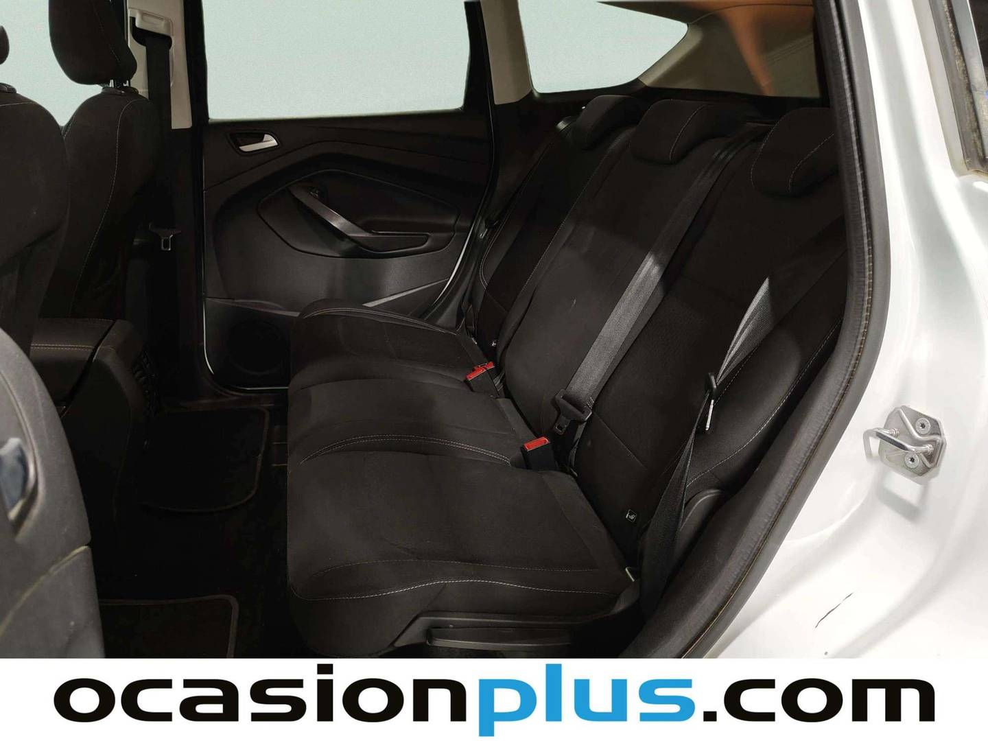 Foto asientos traseros Ford Kuga Ford Kuga 1.5 EcoBoost Trend+ 4x2 (120 CV)