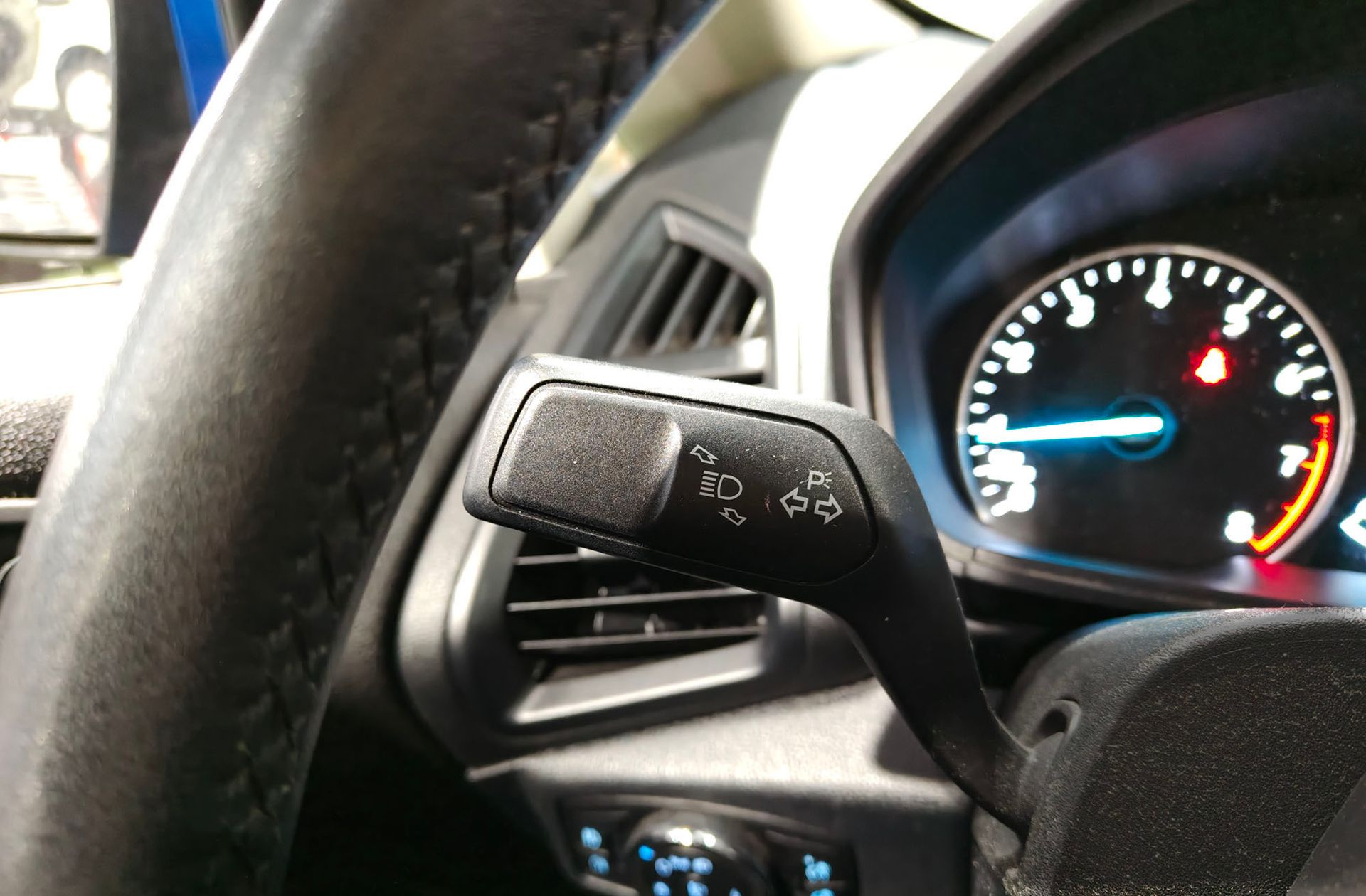 Ford EcoSport 1.0T EcoBoost Trend - foto 21