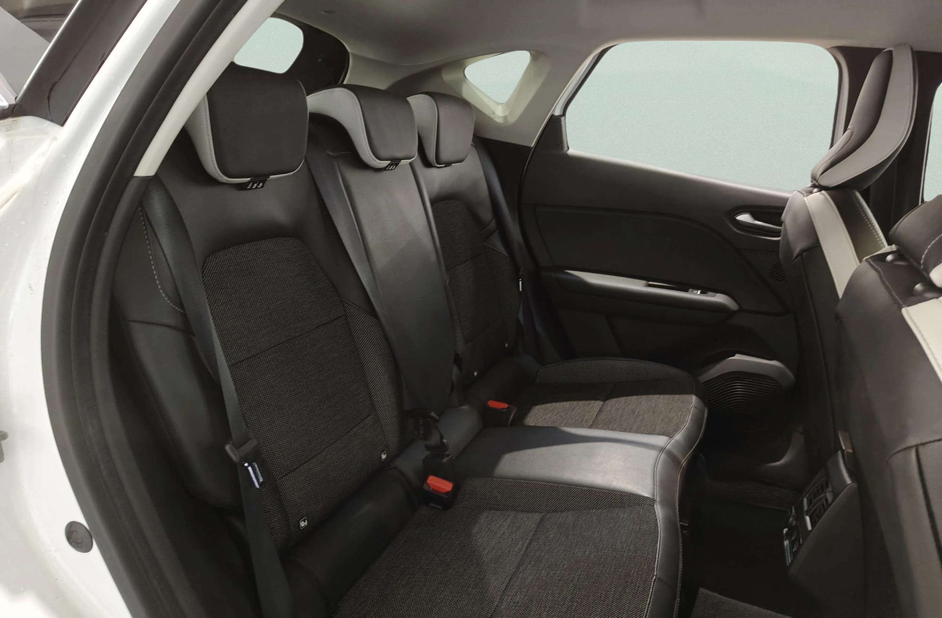 Mitsubishi ASX 160 PHEV Kaiteki - foto 19