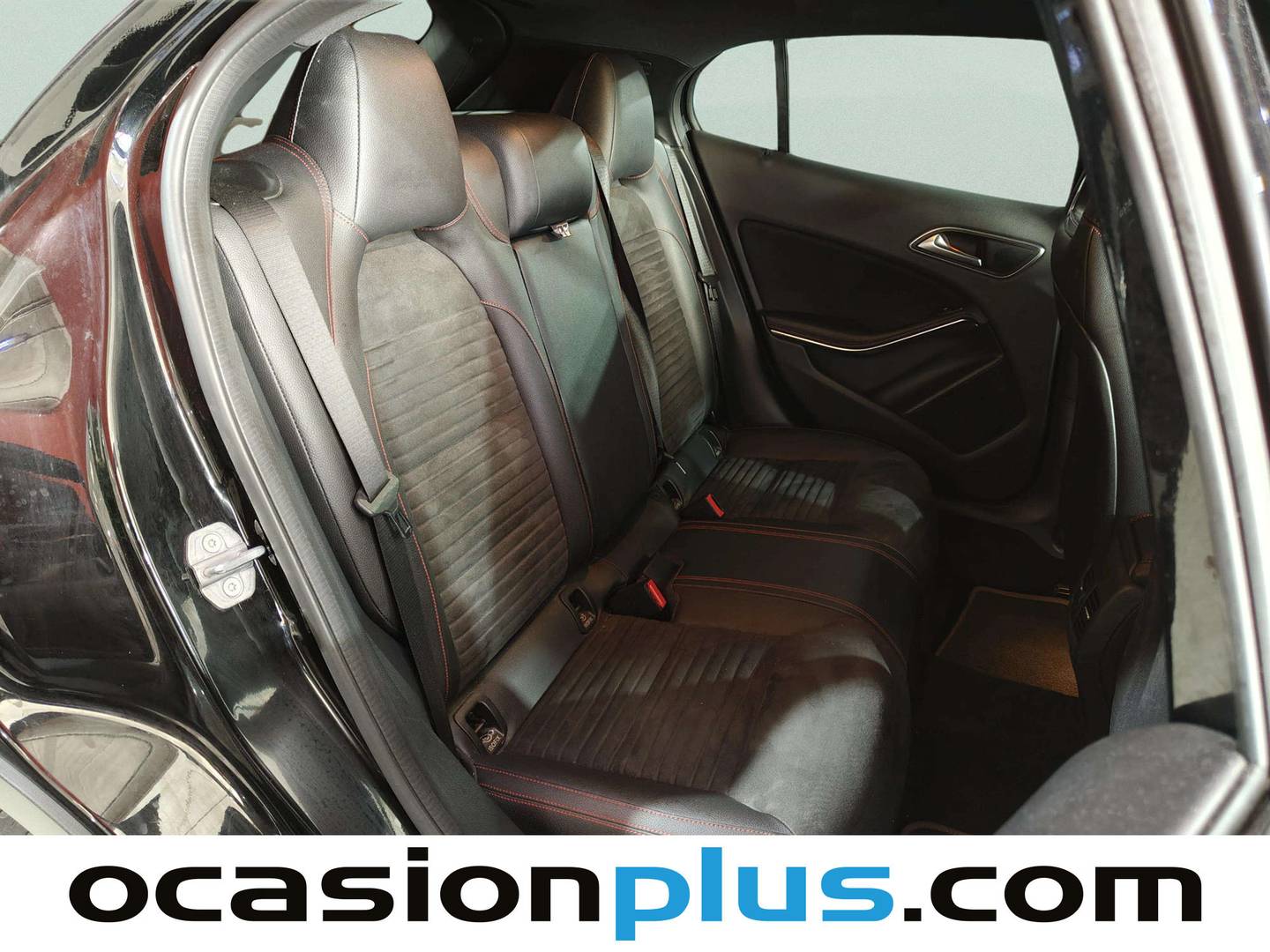 Foto Mercedes GLA Mercedes-Benz GLA 200 d (136 CV) Pack AMG