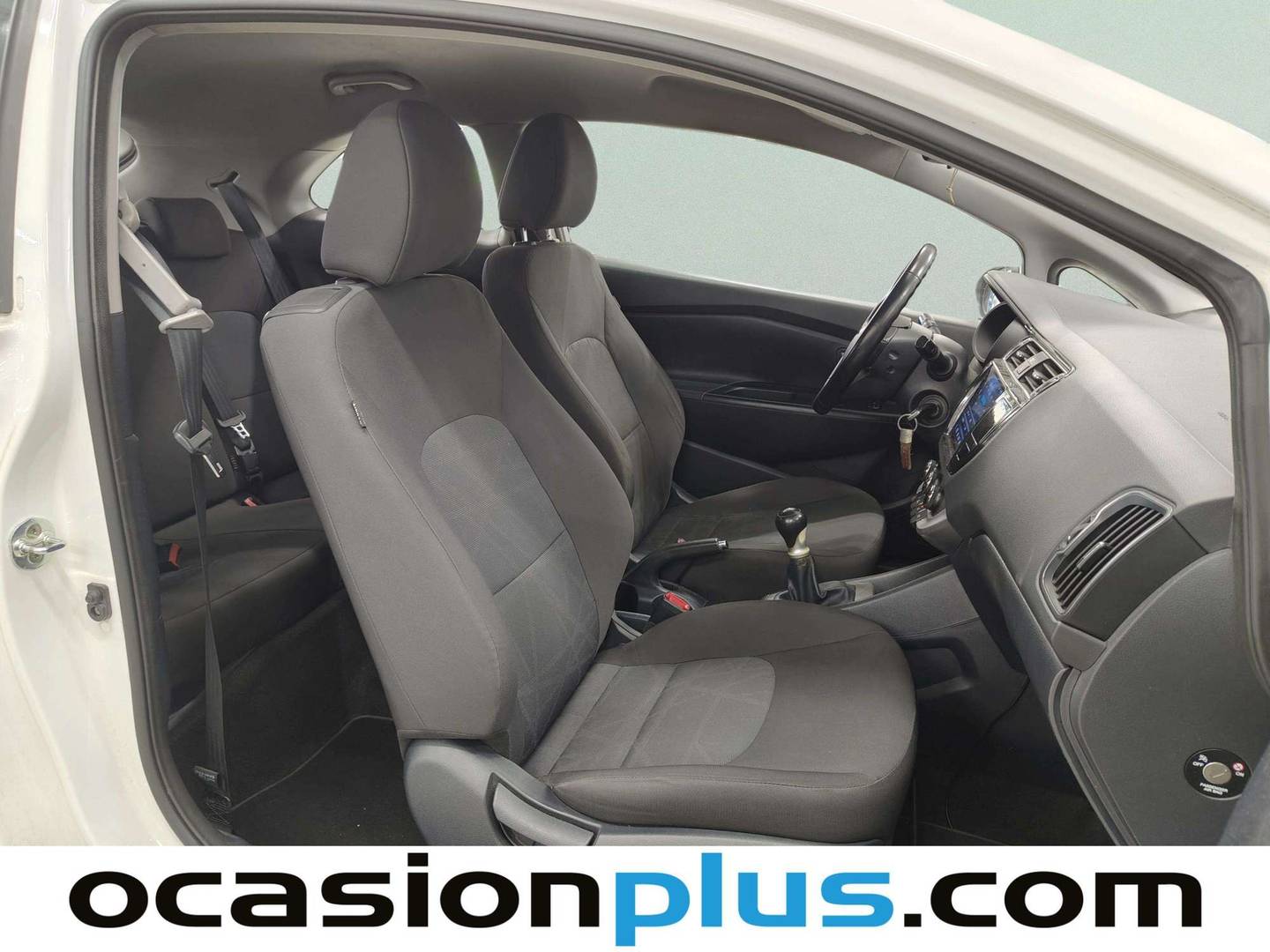 KIA Rio KIA Rio 1.2 CVVT Basic (85 CV) al mejor precio