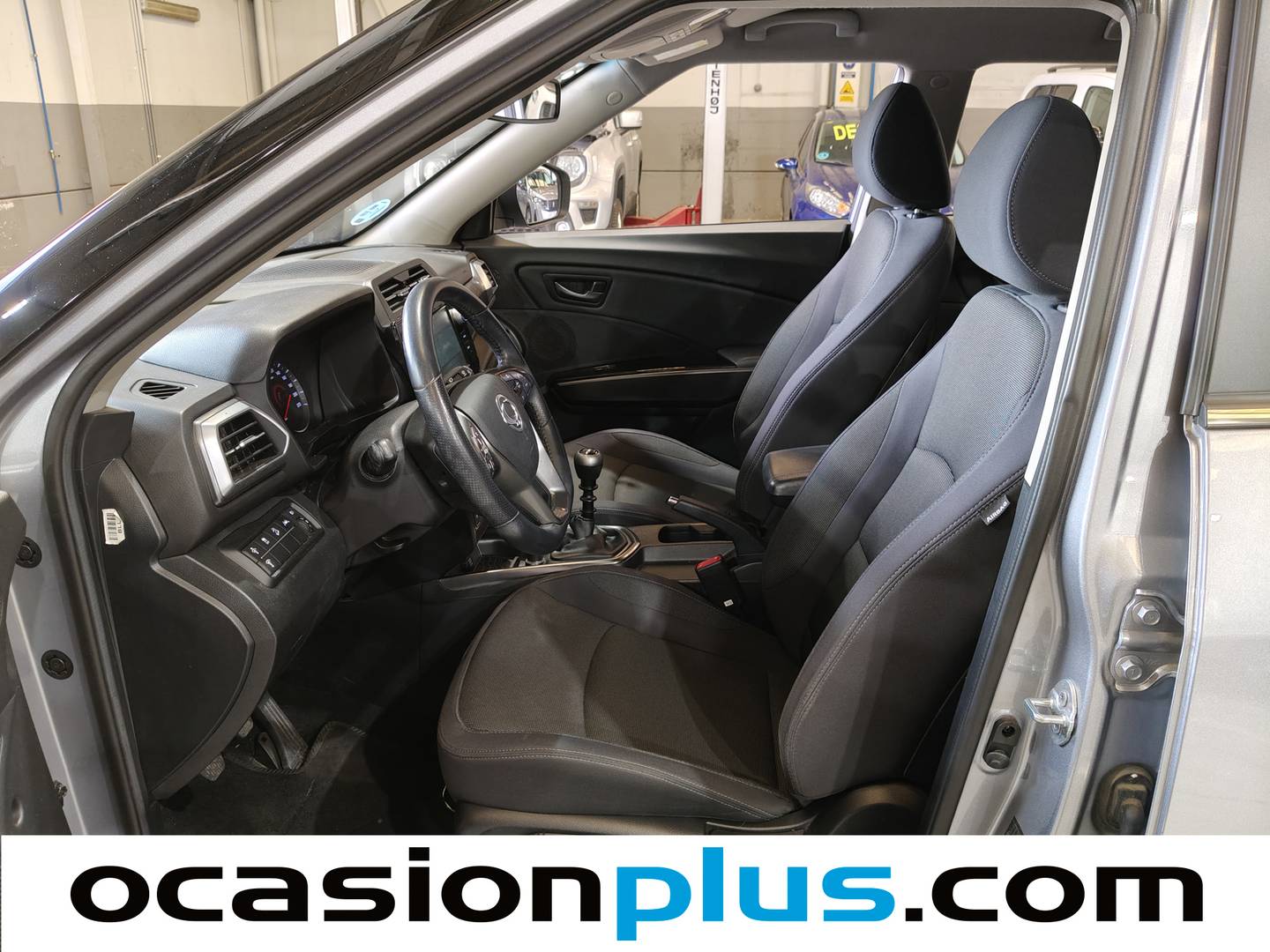 Foto asientos delanteros SsangYong Tivoli SsangYong Tivoli G15T LP Urban Plus (135 CV)