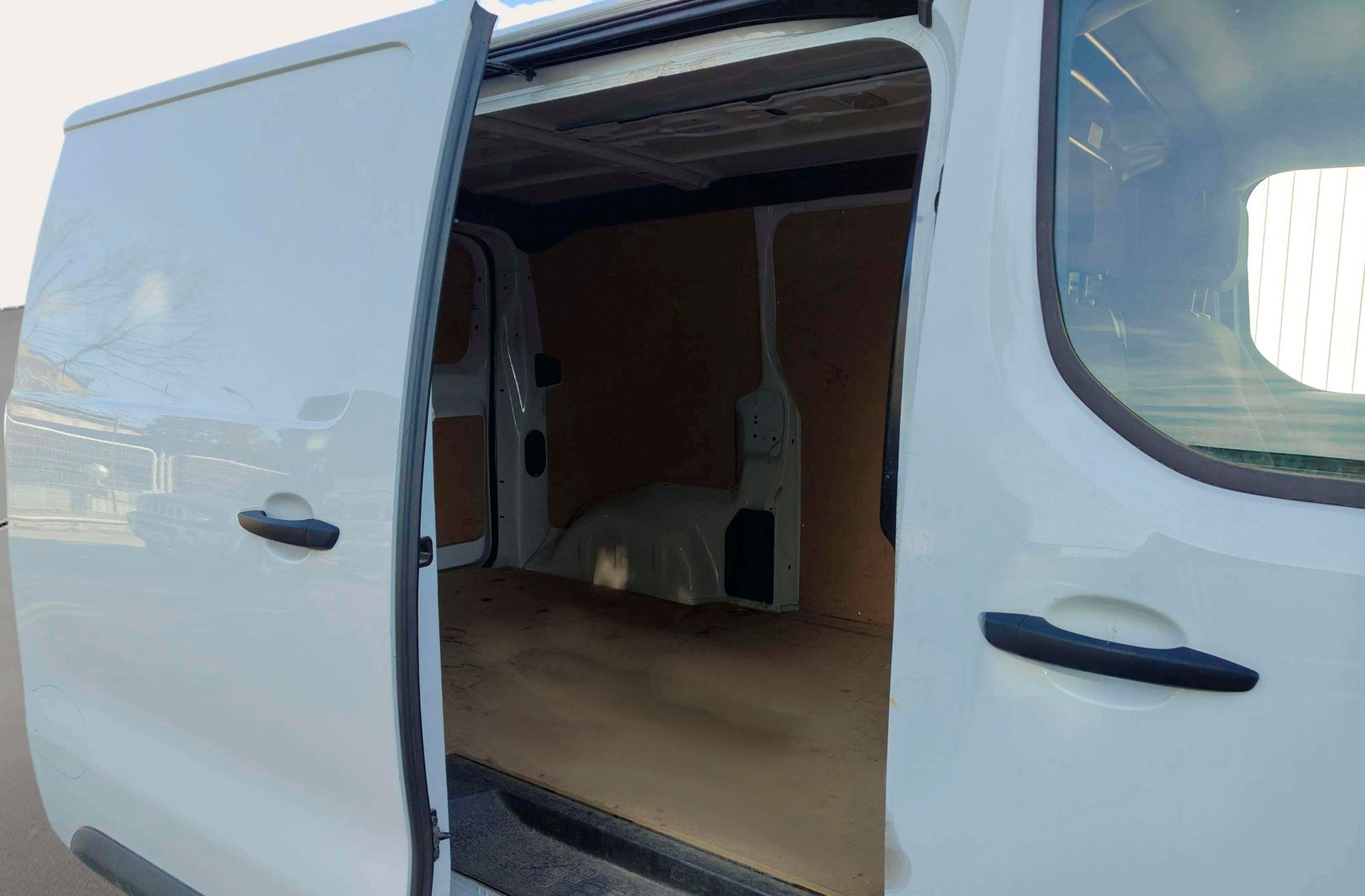 Fiat Scudo Furgon 1.5 BlueHDi L2 - foto 12