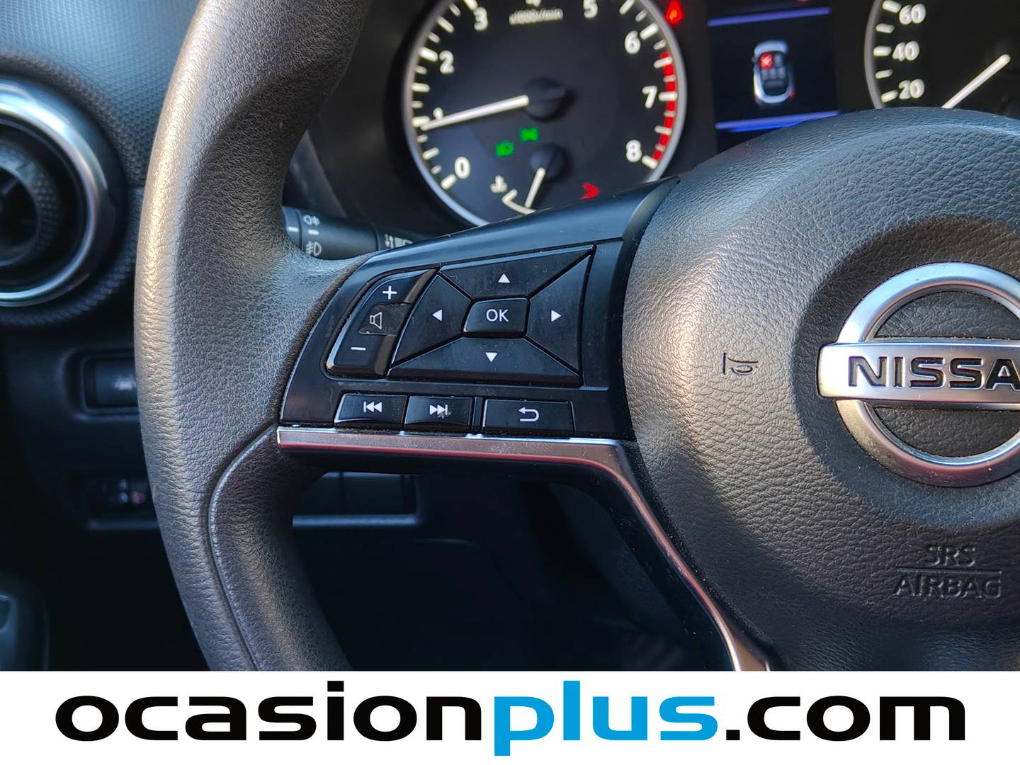 Nissan JUKE Nissan Juke DIG-T Tekna 4x2 (117 CV) seminuevo
