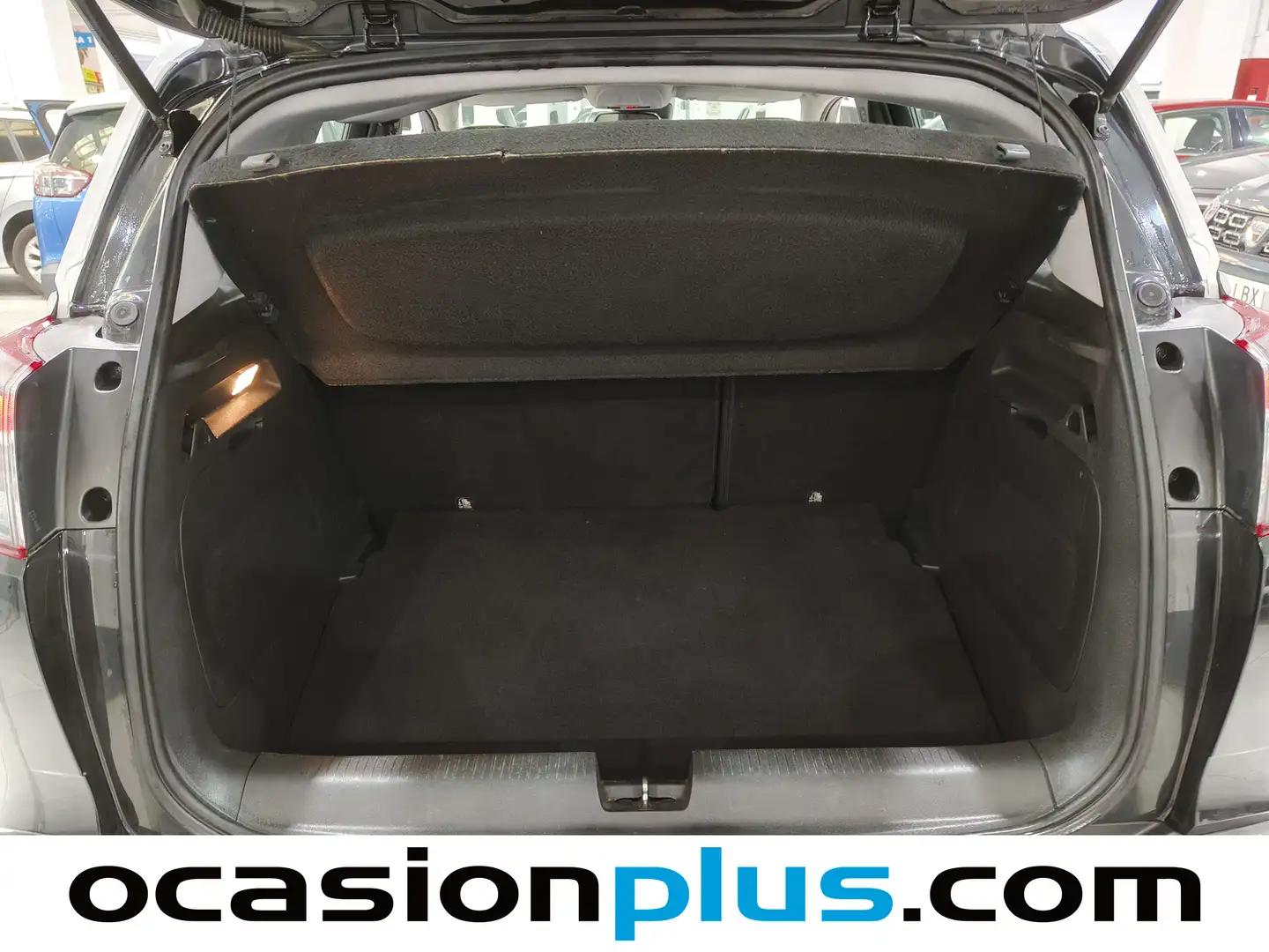 Foto Opel Crossland X Opel Crossland X 1.2 Turbo S&S Innovation Auto (130 CV)