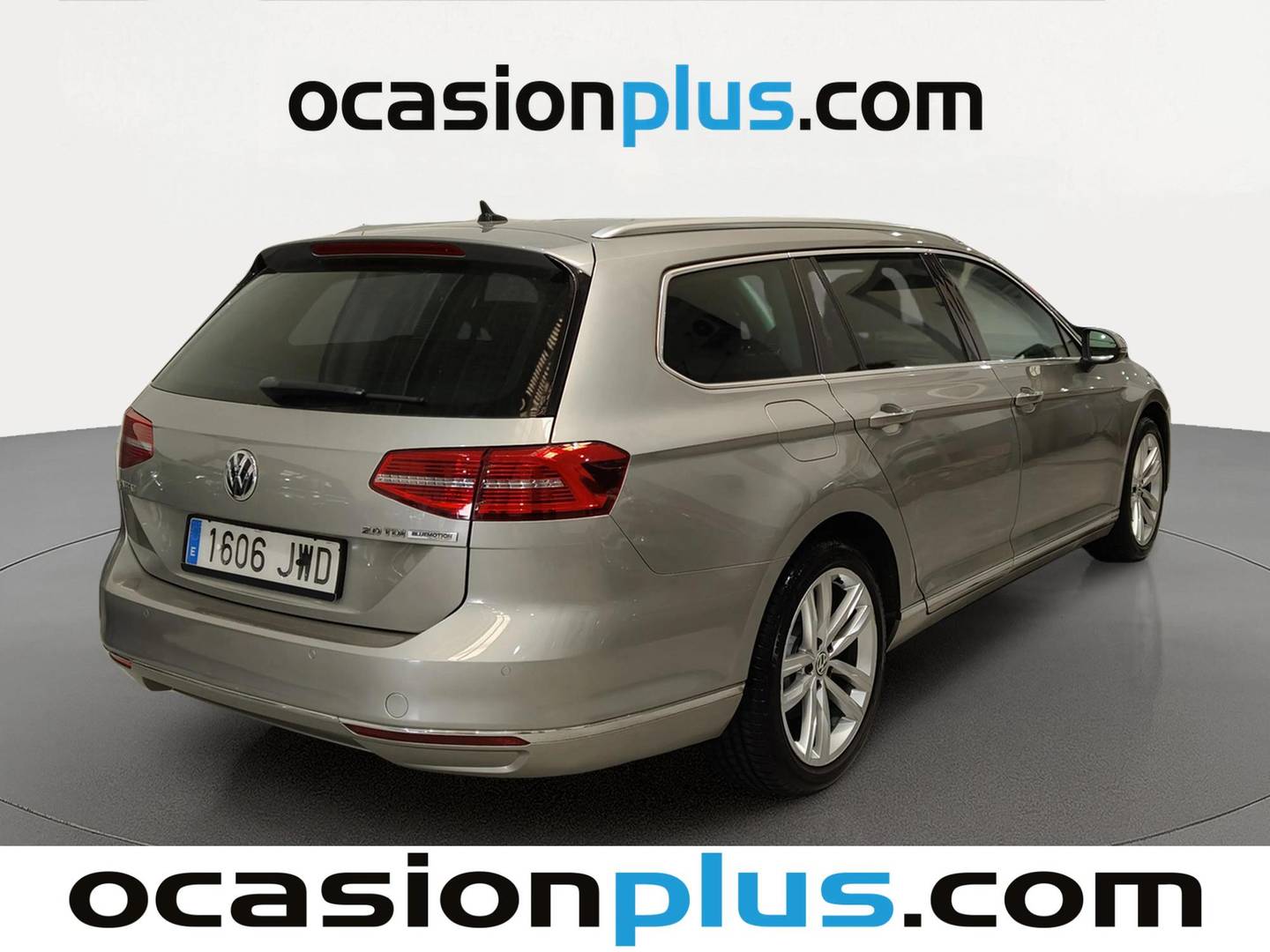 Foto trasera Volkswagen Passat Volkswagen Passat Variant V2.0 TDI BMT (150 CV) DSG derecha