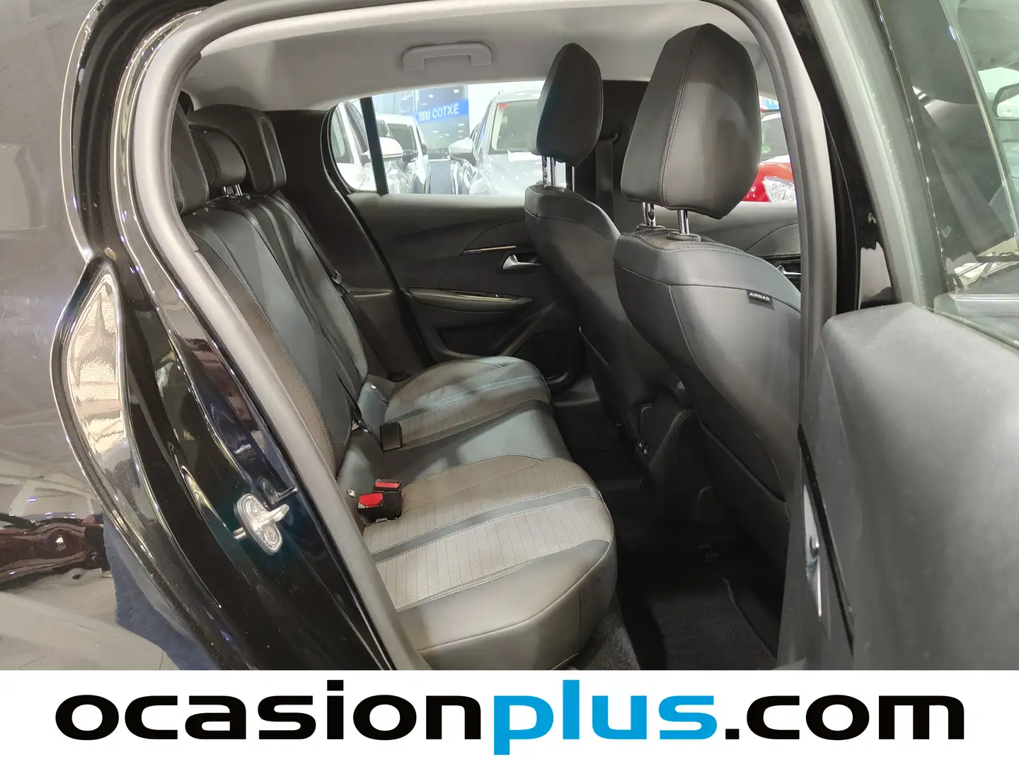 Foto Peugeot 208 Peugeot 208 PureTech 100 Allure EAT8  (100 CV)