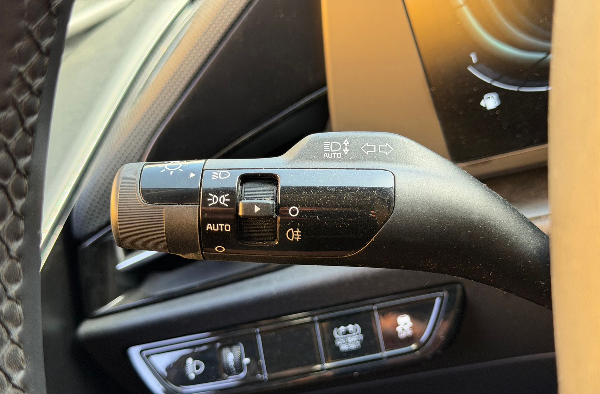 Kia Niro 1.6 GDi HEV Concept - foto 24