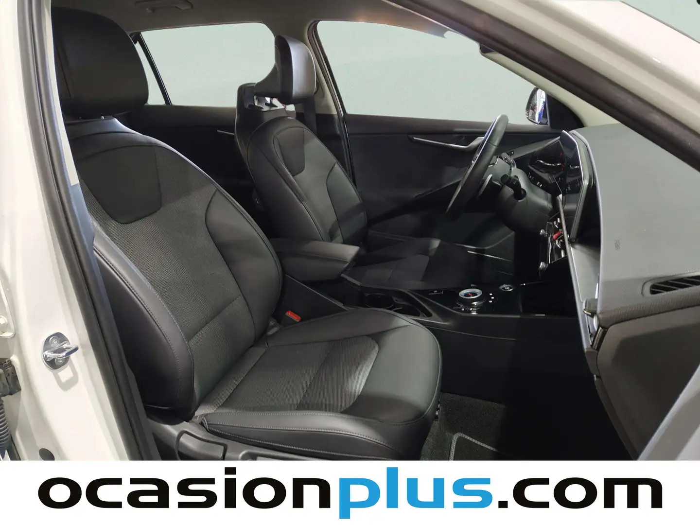 Foto KIA Niro Kia Niro 1.6 GDi HEV Drive (129 CV)