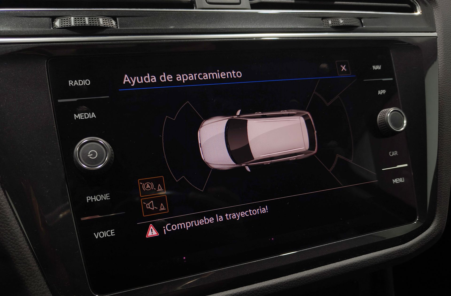 Volkswagen Tiguan Life 2.0 TDI DSG - foto 9