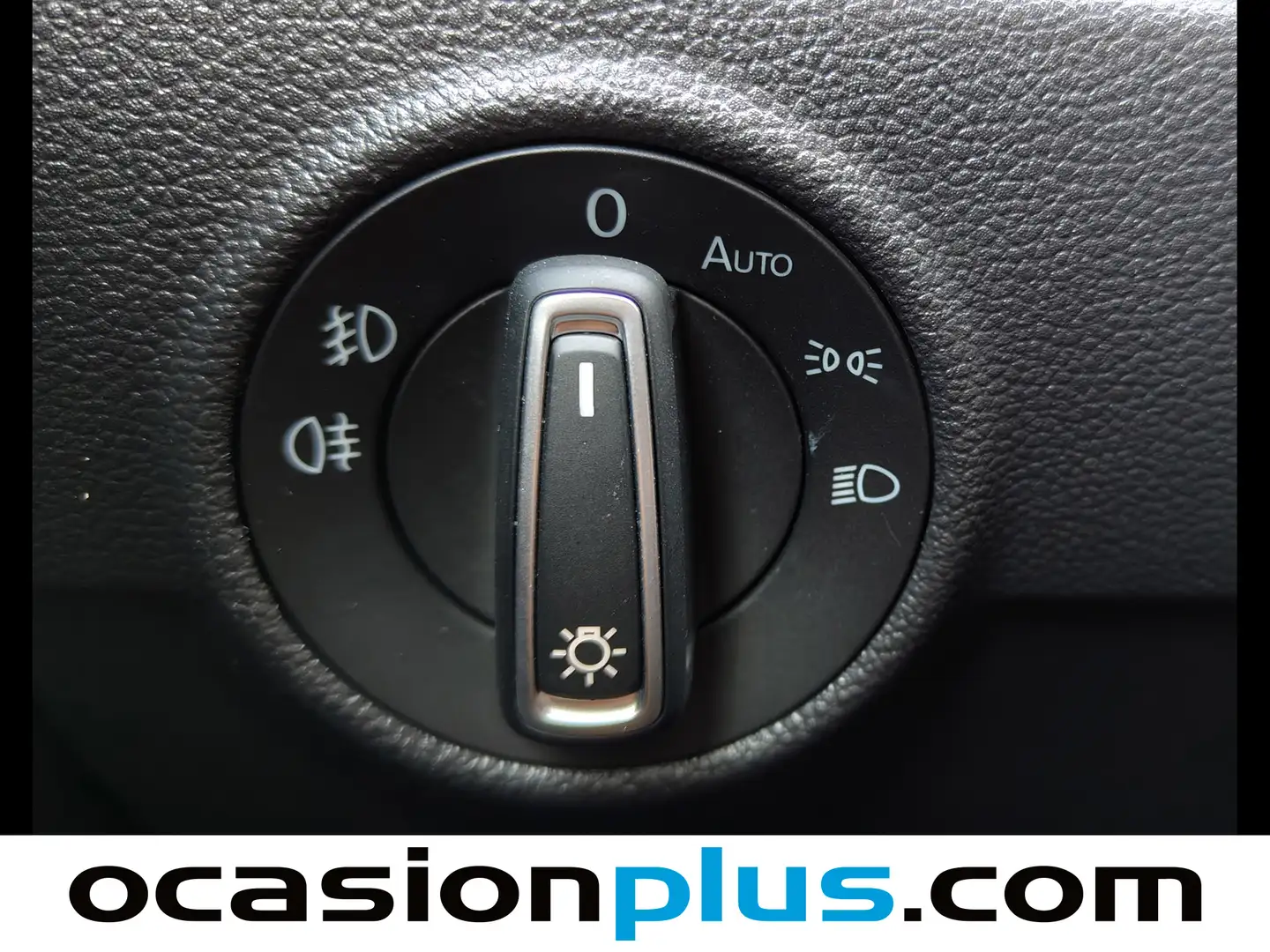 Foto Volkswagen T-Roc Volkswagen T-Roc Sport 2.0 TDI (150 CV)