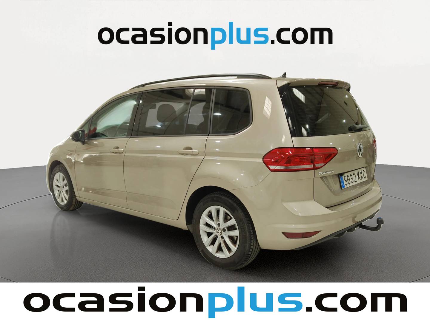 Foto trasera Volkswagen Touran Volkswagen Touran Business & Navi 1.6 TDI (115 CV) 7 plazas derecha