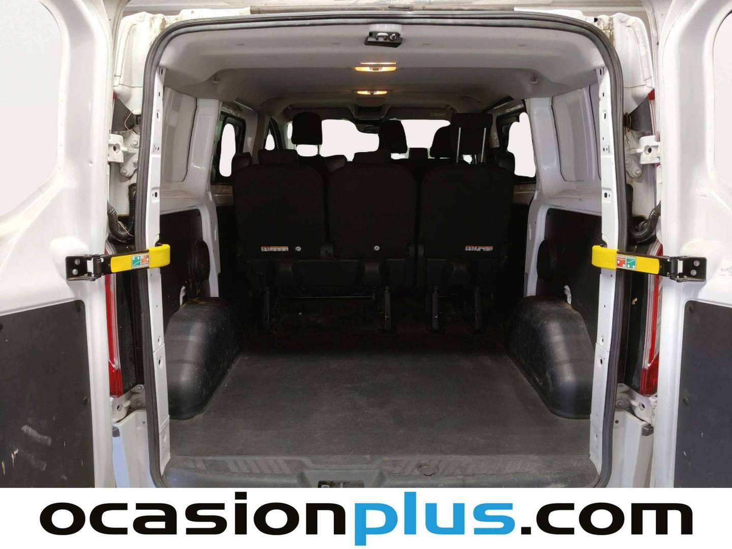 Foto asientos delanteros Ford Transit Custom Ford Transit Custom Kombi 2.0 TDCI 320 L1 Trend (130 CV)