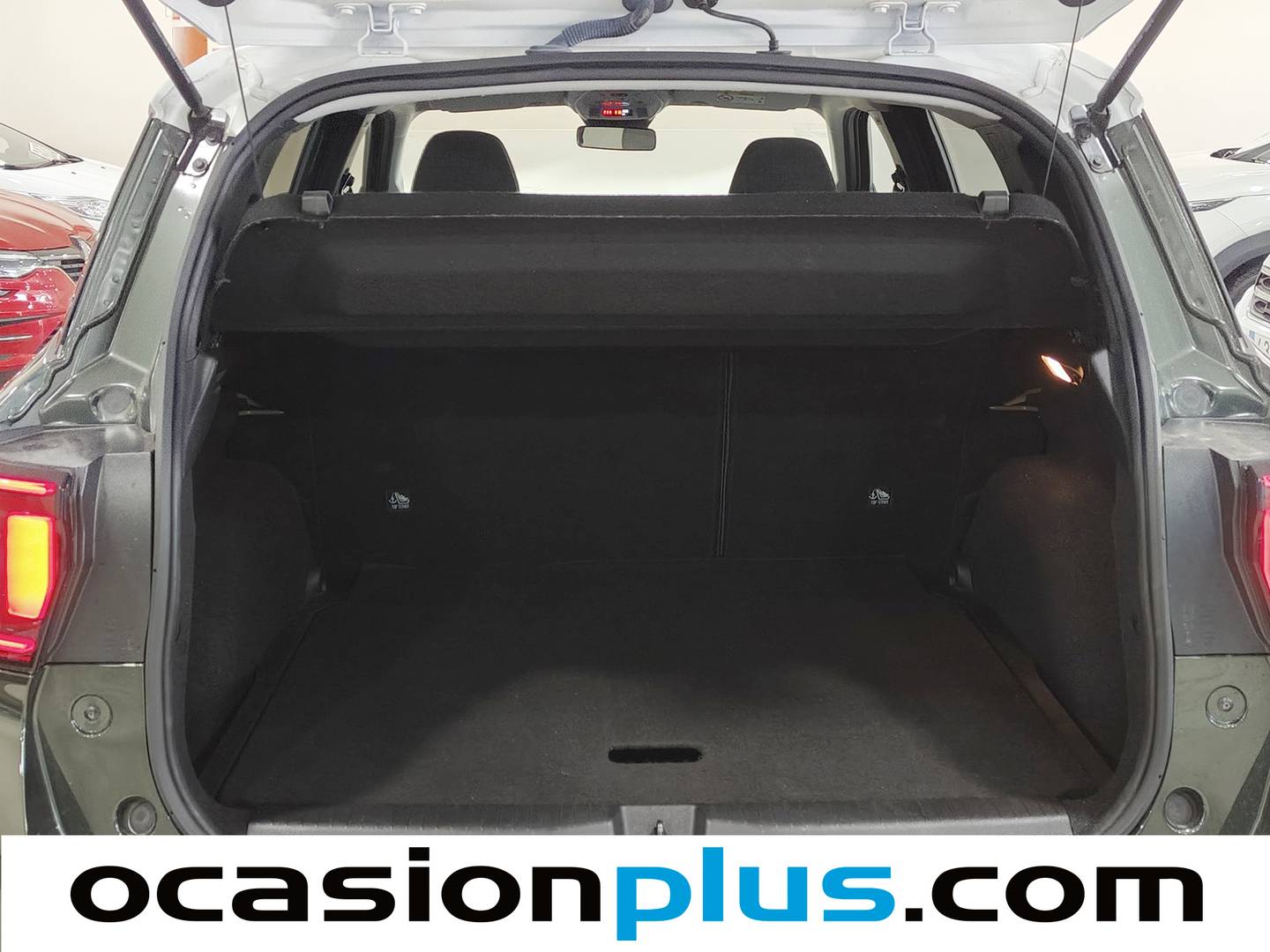 Fotos maletero Citroën C3 Aircross Citroën C3 Aircross Hybrid 145 Plus e-DCS6 (145 CV)