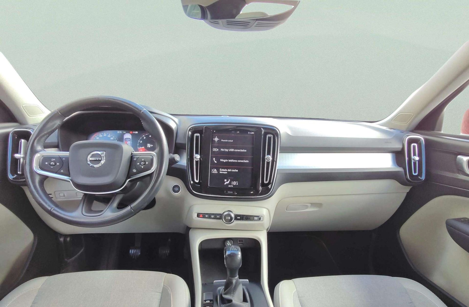 Volvo XC40 T3 Business Plus - foto 6