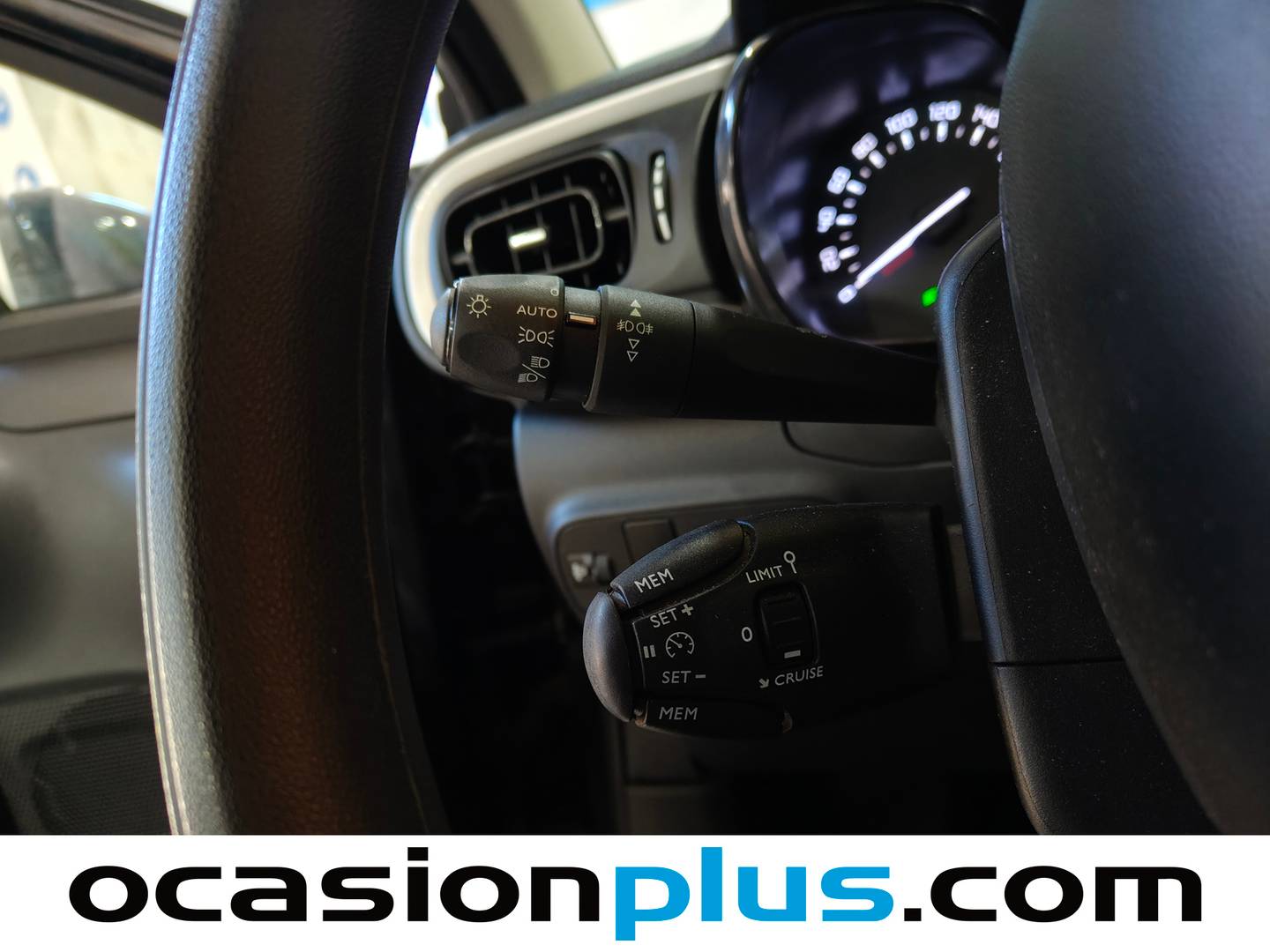 Acabados Citroën C3 Citroën C3 PureTech 83 Plus (83 CV)