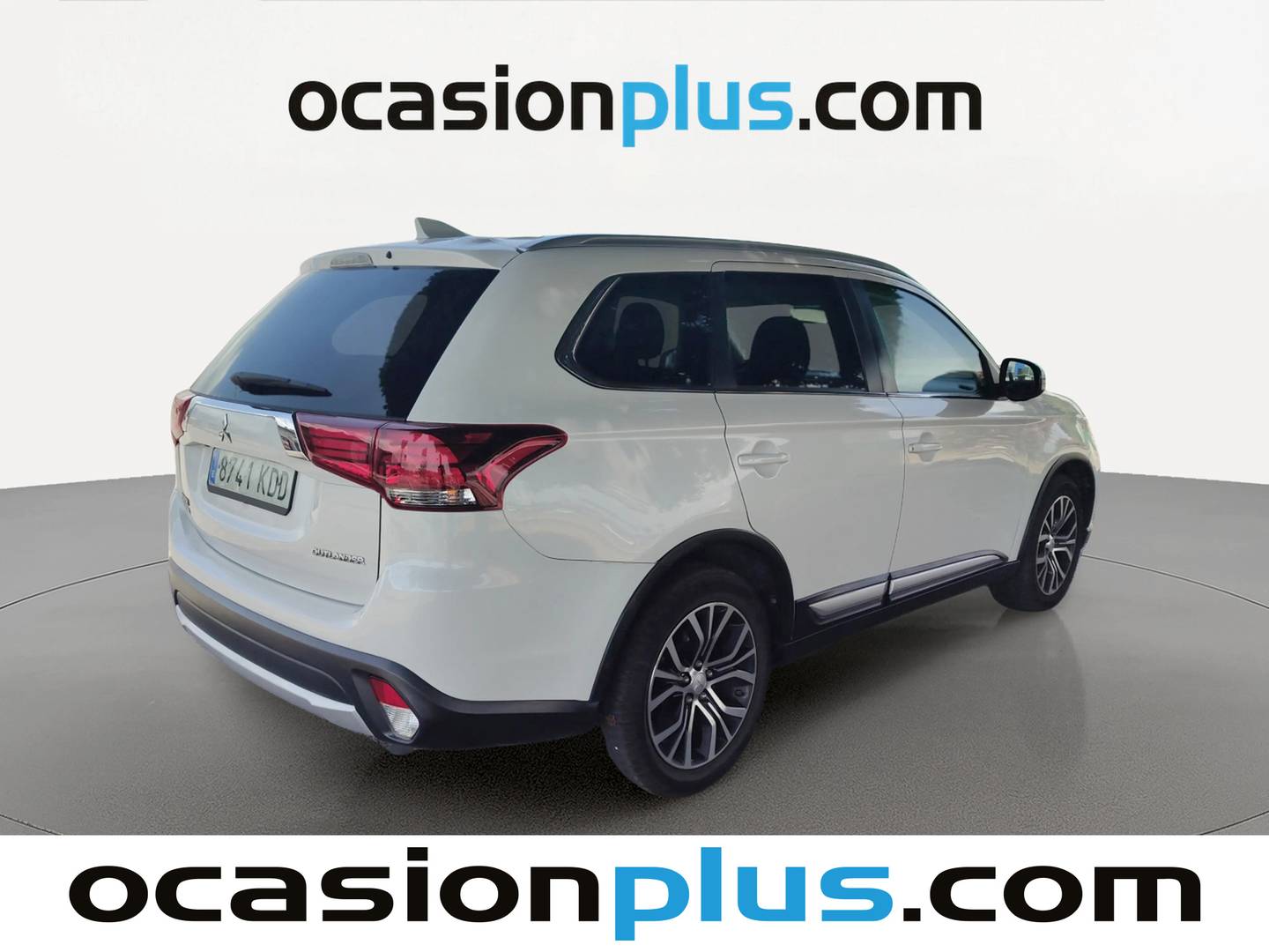 Foto trasera Mitsubishi Outlander Mitsubishi Outlander 200 MPI Motion 2WD CVT (150 CV) derecha