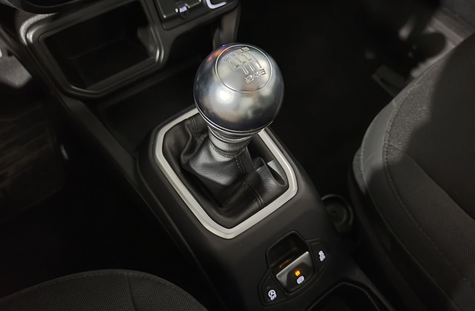 Jeep Renegade 1.0G Limited 4x2 - foto 5