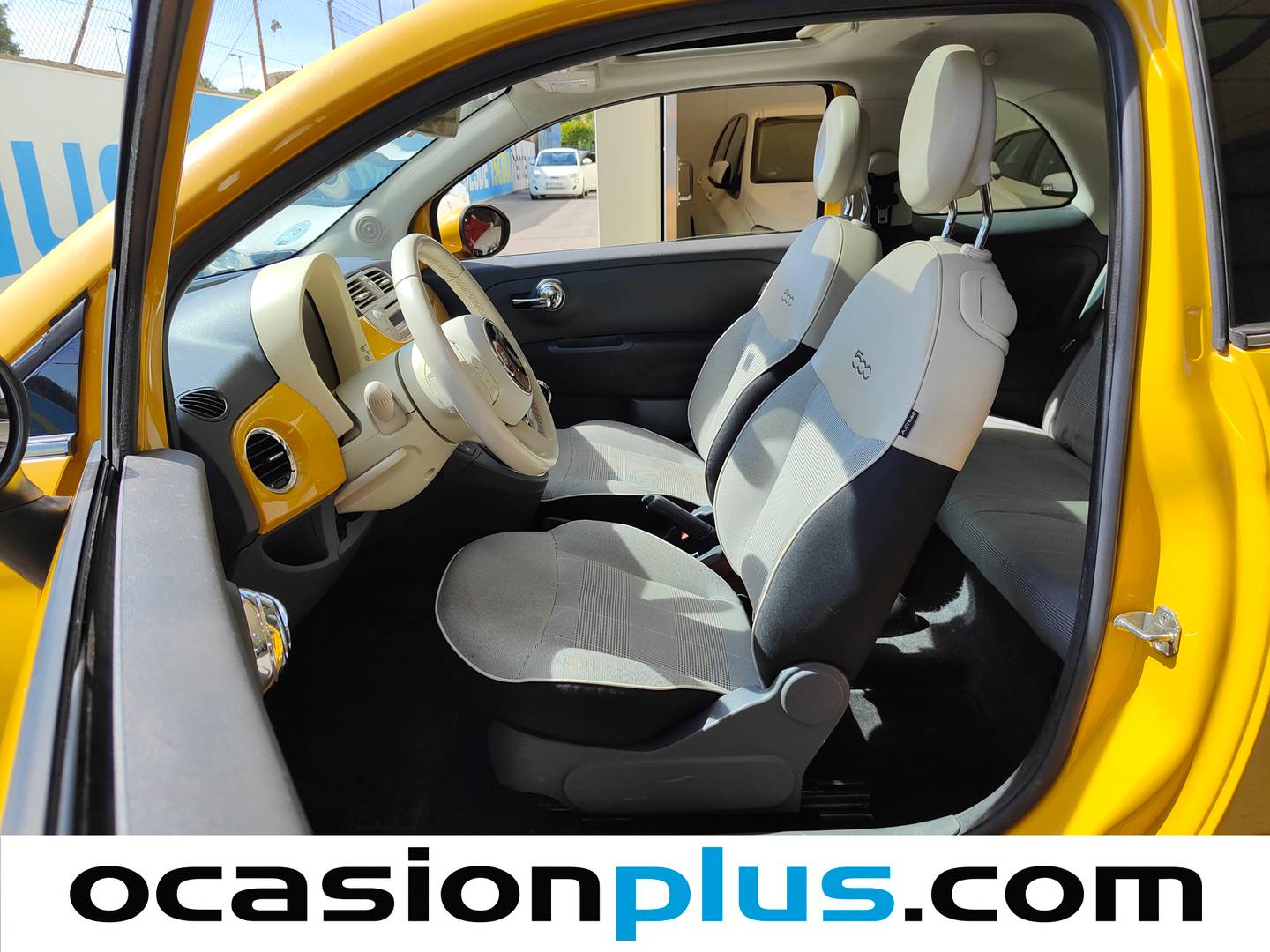 Foto asientos delanteros Fiat 500 Fiat 500 1.2 8v Lounge (69 CV)