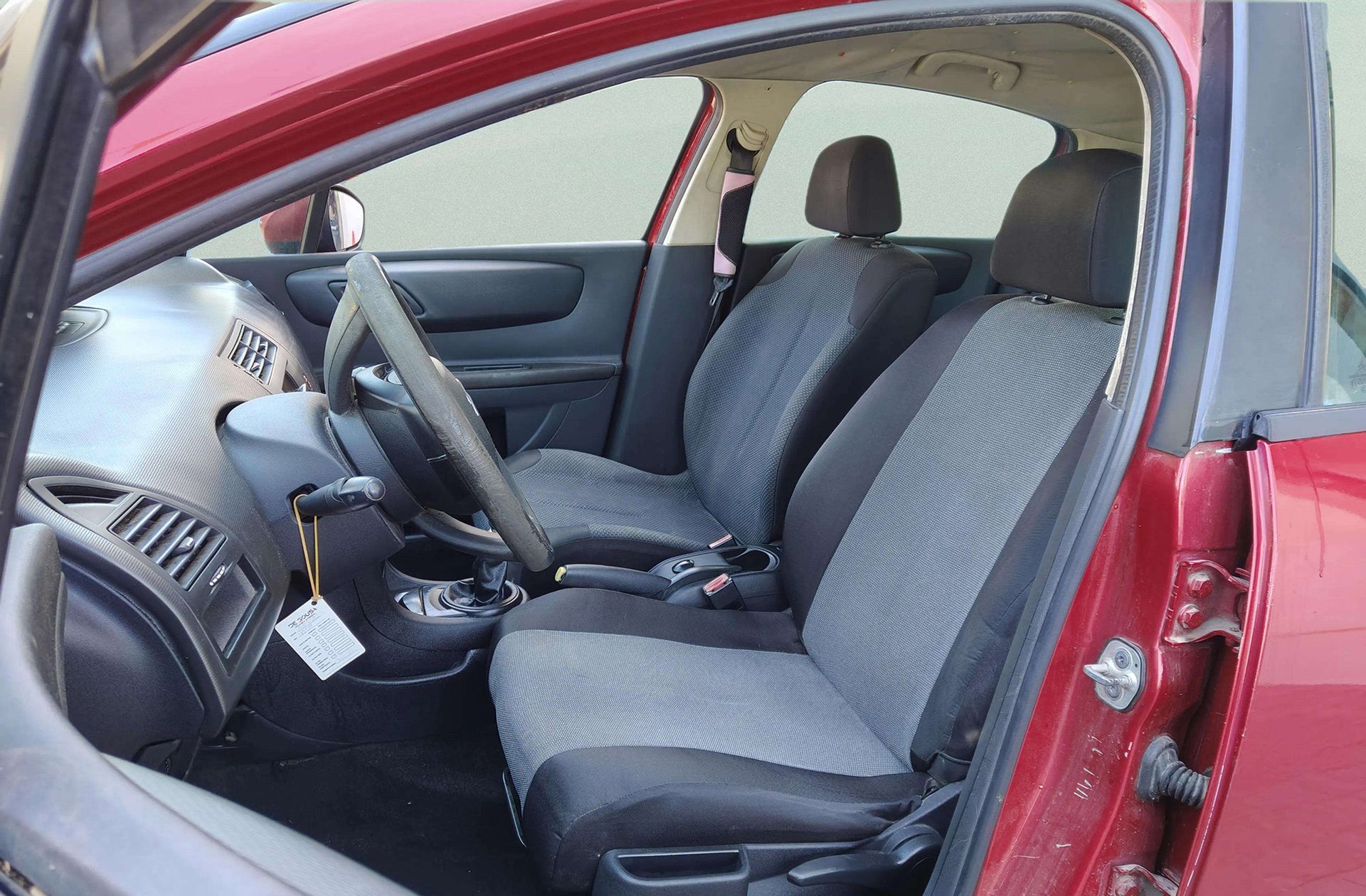 Citroën C4 1.6 HDi LX - foto 8