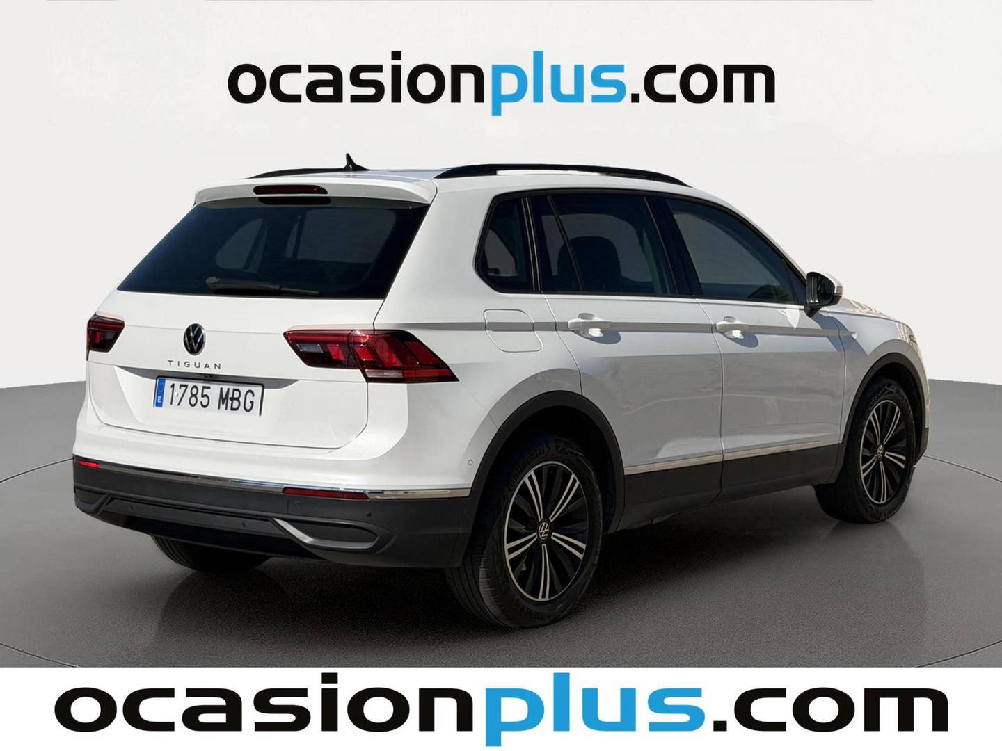 Foto trasera Volkswagen Tiguan Volkswagen Tiguan Life 1.5 TSI (150 CV) DSG derecha
