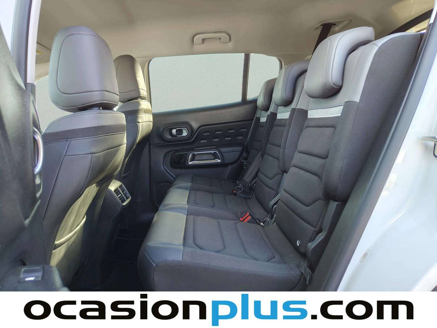 Foto Citroën C5 Aircross Citroen C5 Aircross BlueHdi 130 S&S C Series EAT8 (131 CV)