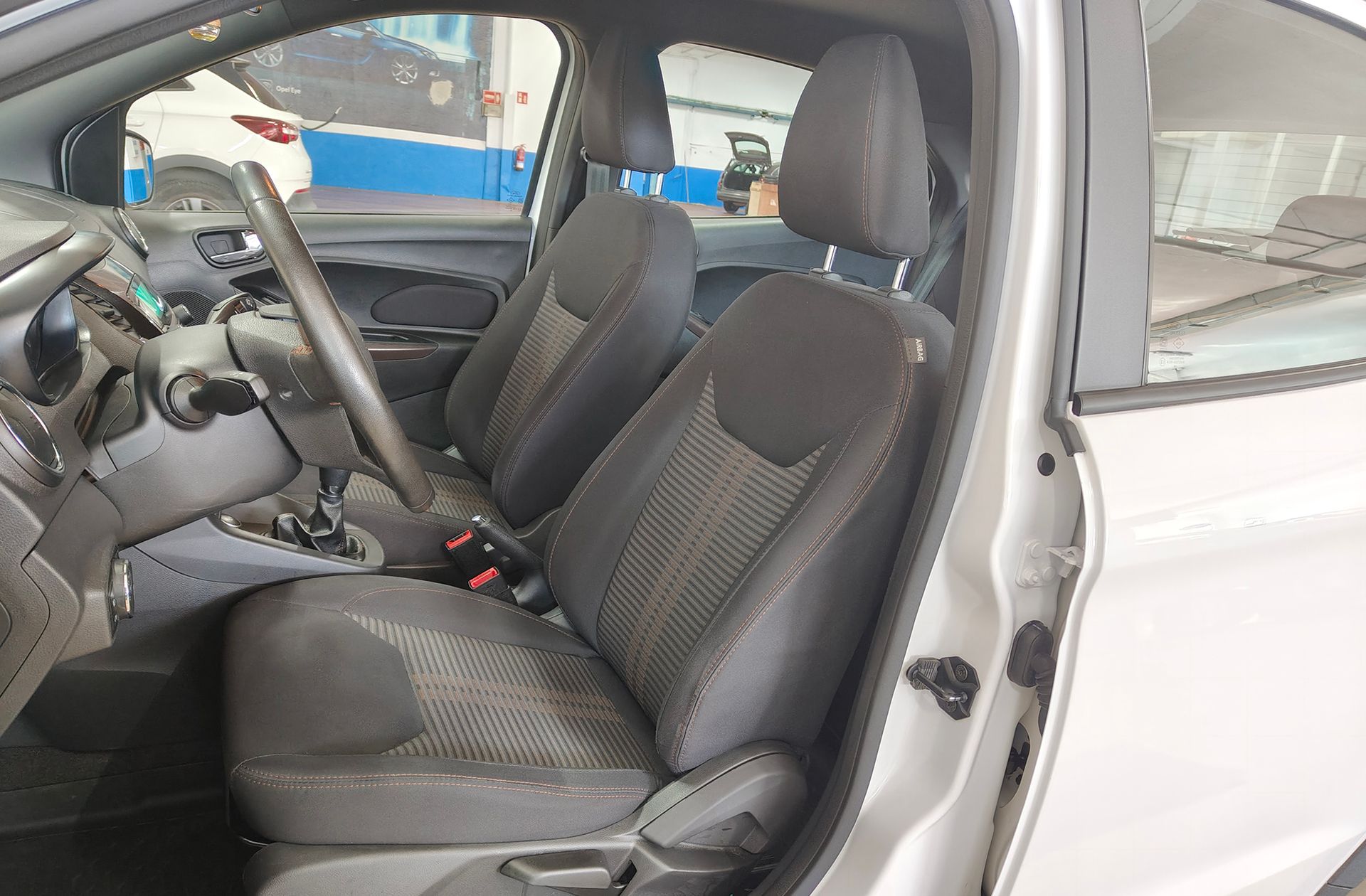 Ford Ka+ 1.2 Ti-VCT Active - foto 9