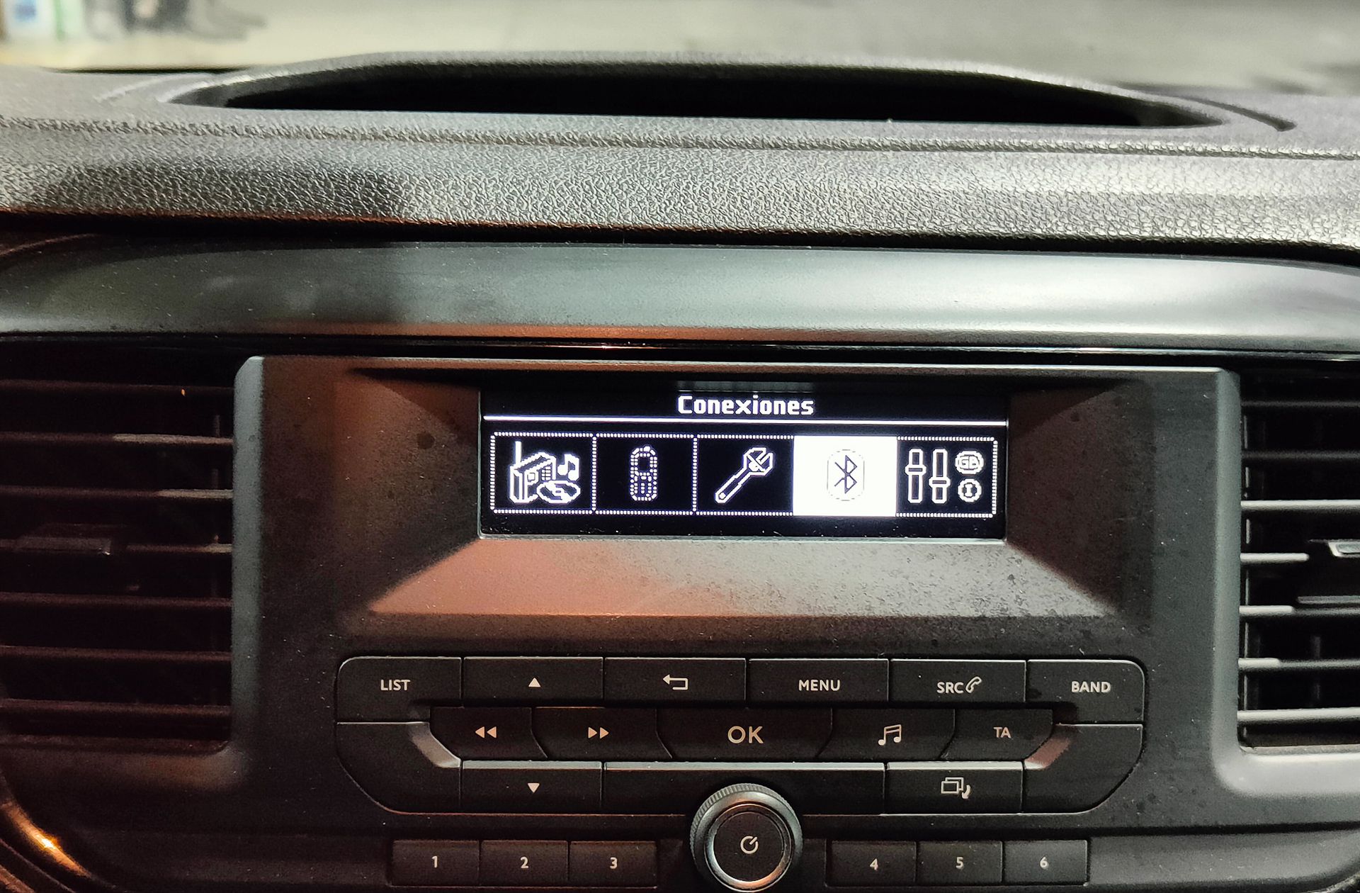 Citroën Jumpy Furgon BlueHDi 120 Talla M 3 plazas - foto 23
