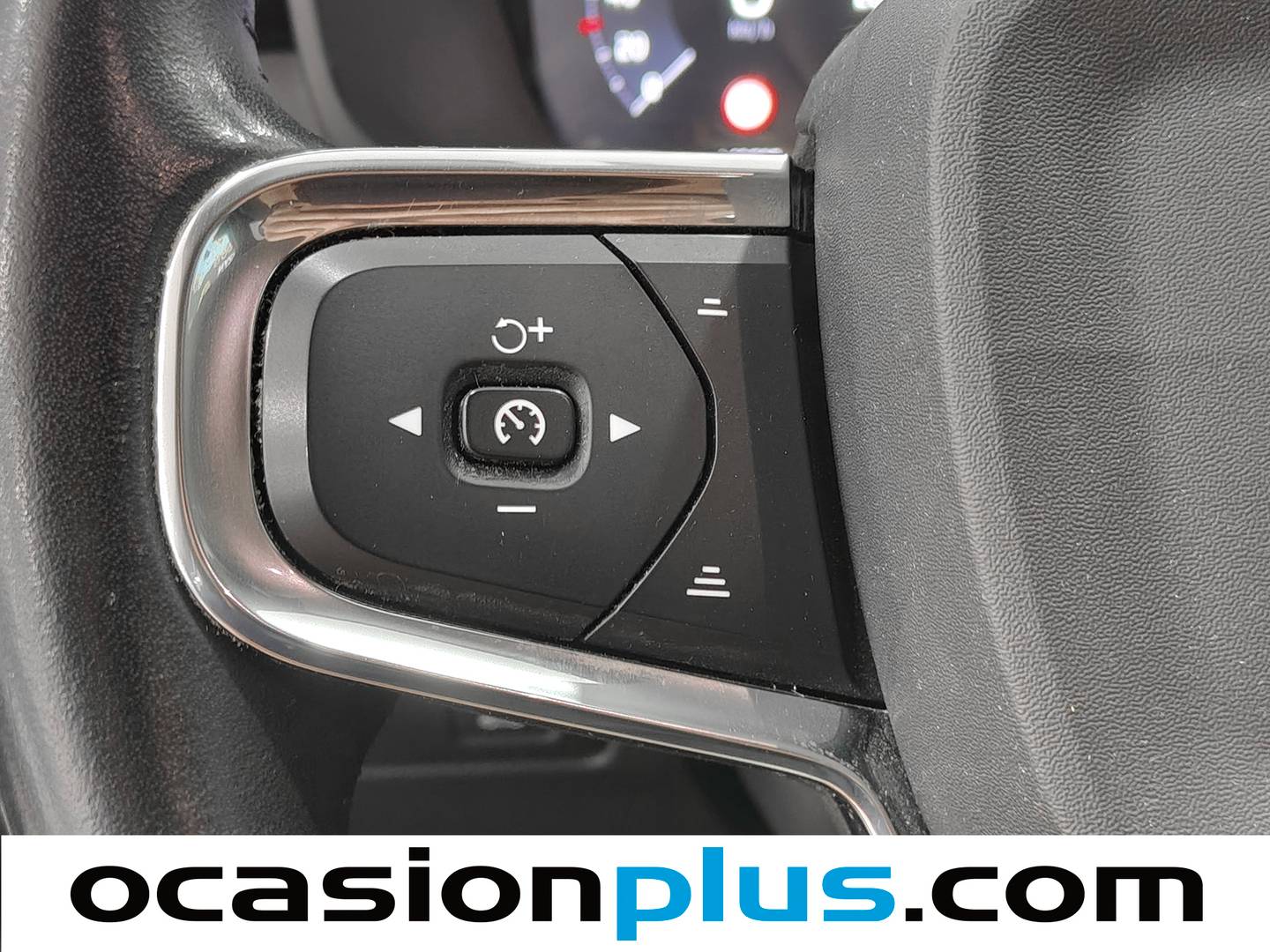 Volvo XC40 Volvo XC40 T4 Momentum Auto (190 CV) seminuevo