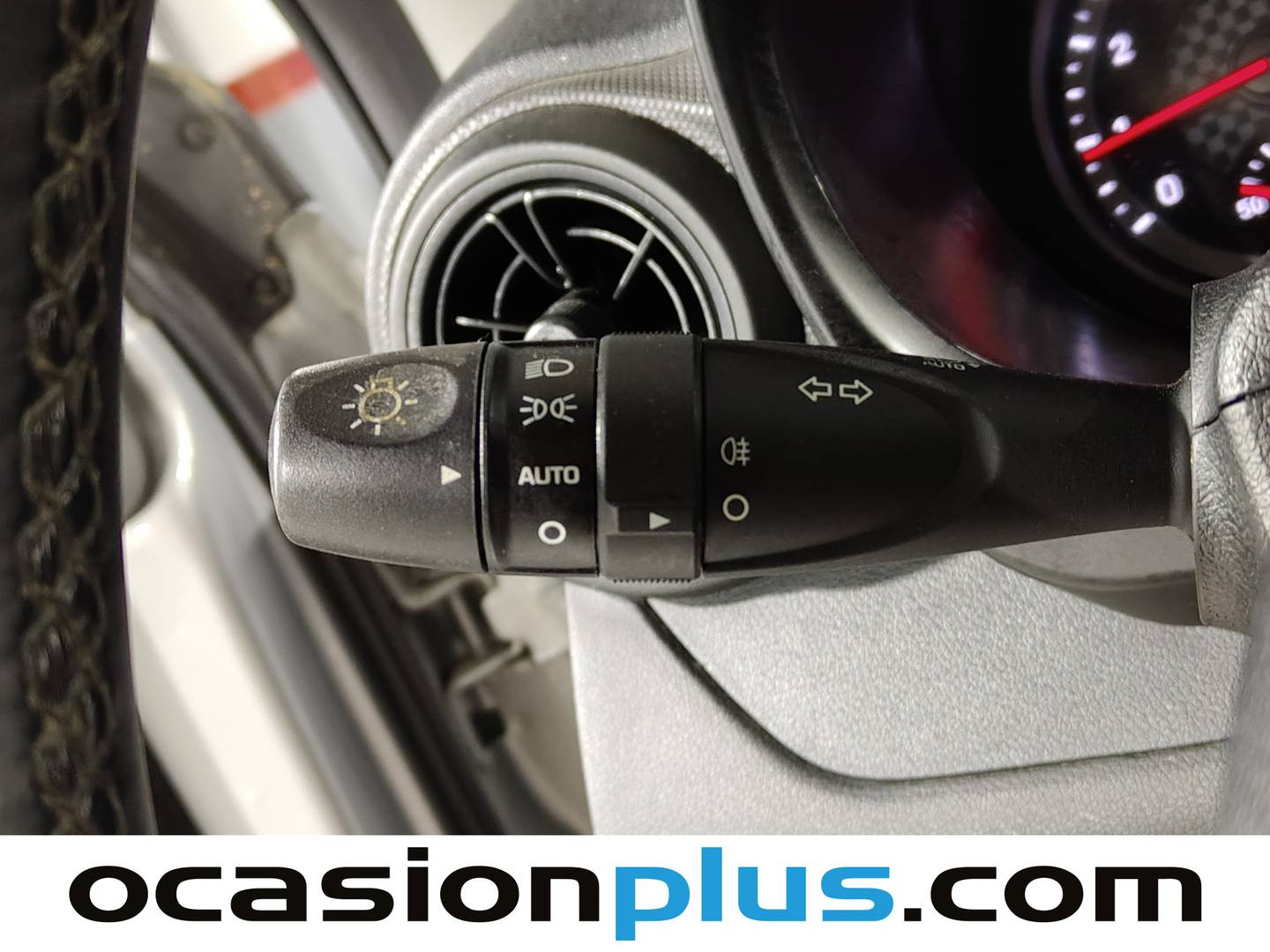 Extras y acabados del Hyundai i10 Hyundai i10 1.0 Essence (67 CV)