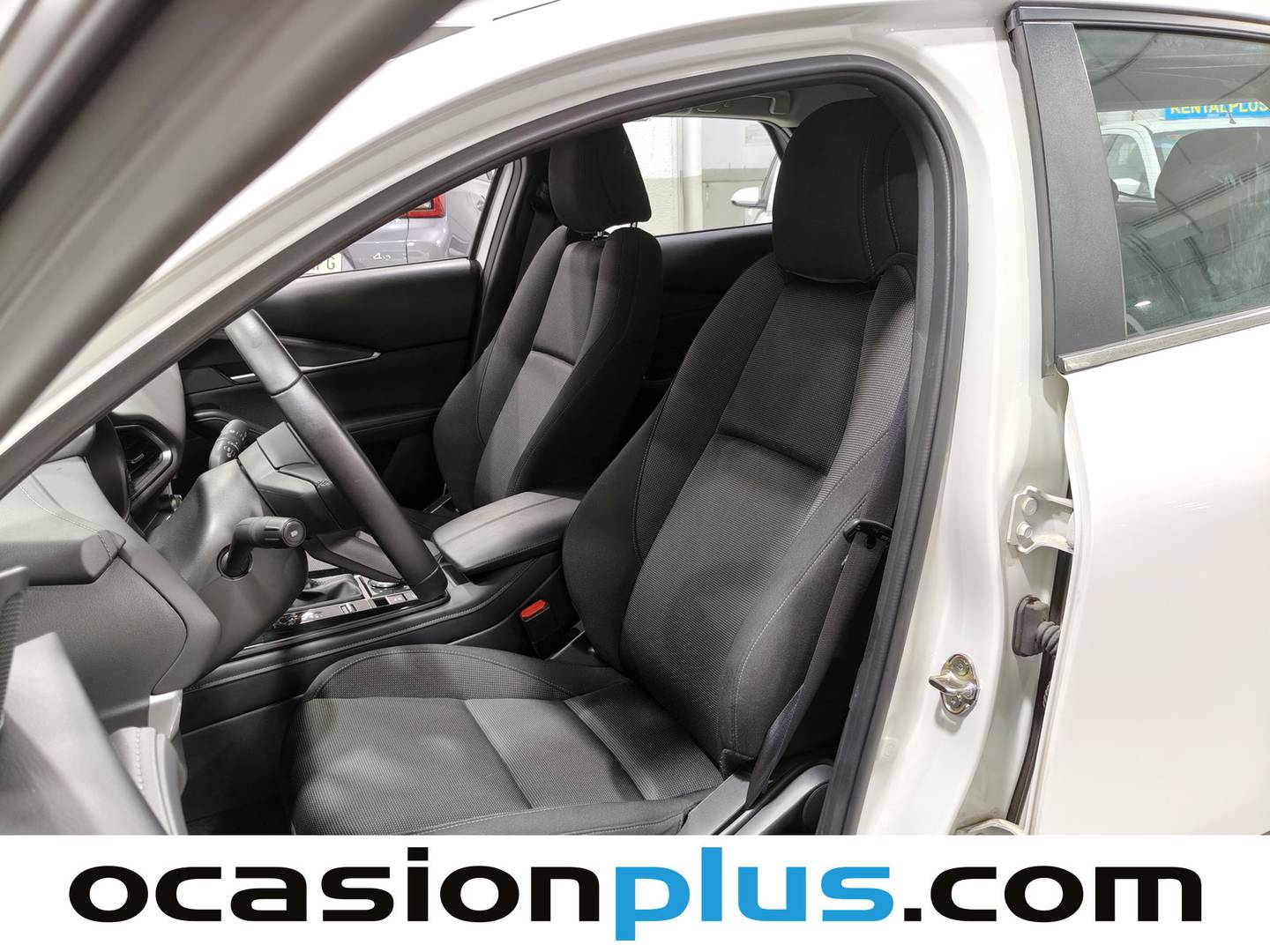 Foto asientos delanteros Mazda CX-30 Mazda CX-30 2.5 e-Skyactive G MHEV Prime-Line AT (140 CV)