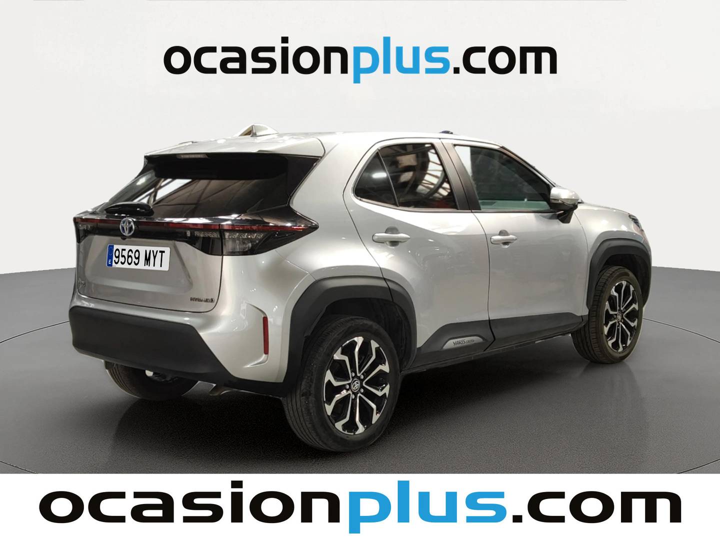 Foto trasera Toyota Yaris Cross Toyota Yaris Cross 120H Active Tech (116 CV) derecha