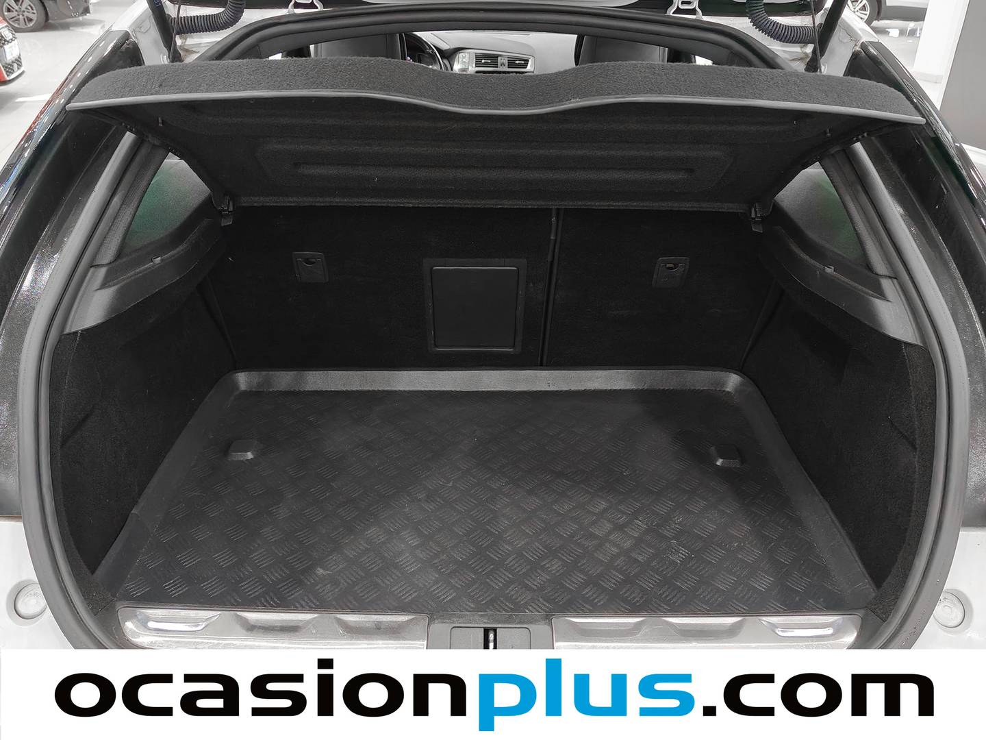 Foto Citroën DS5 Citroen DS5 BlueHDi 180 Sport Auto (181 CV)