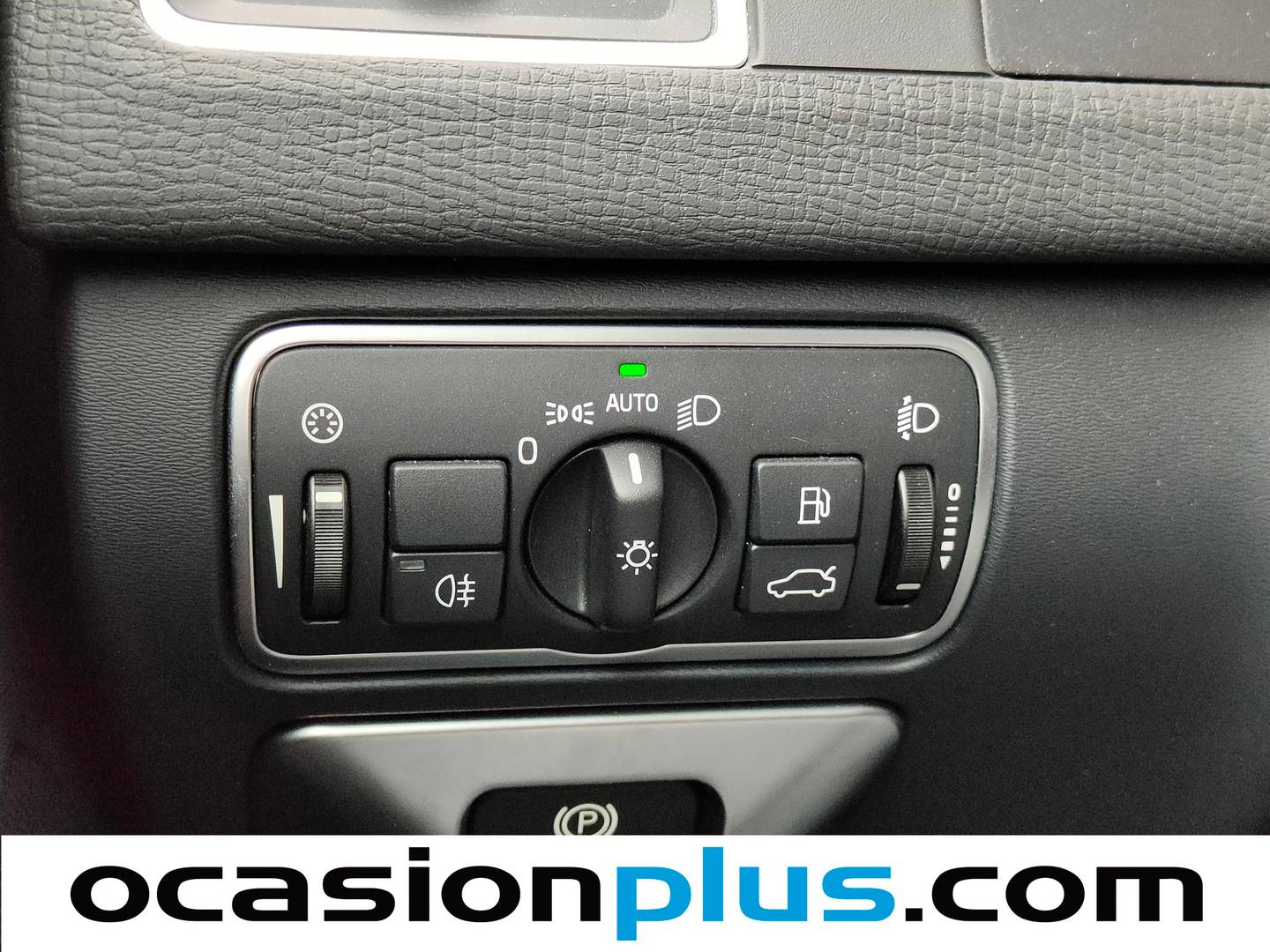 Foto Volvo XC60 Volvo XC60 D3 Kinetic  (150 CV)