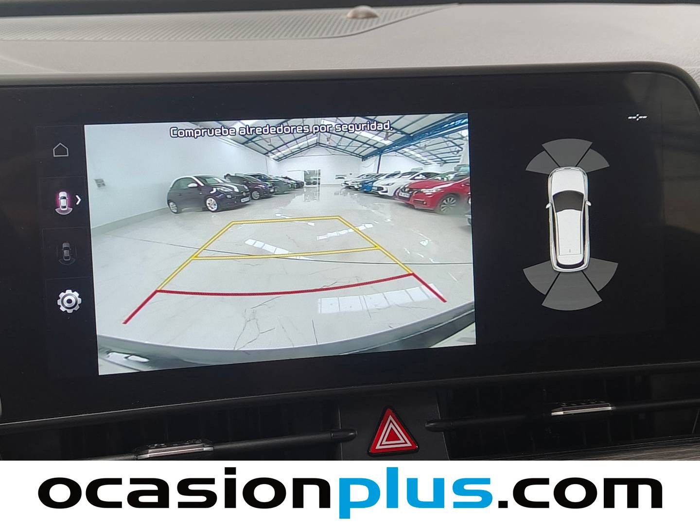 Equipamiento del KIA Sportage KIA Sportage 1.6 T-GDi MHEV Drive 4x2 (150 CV)