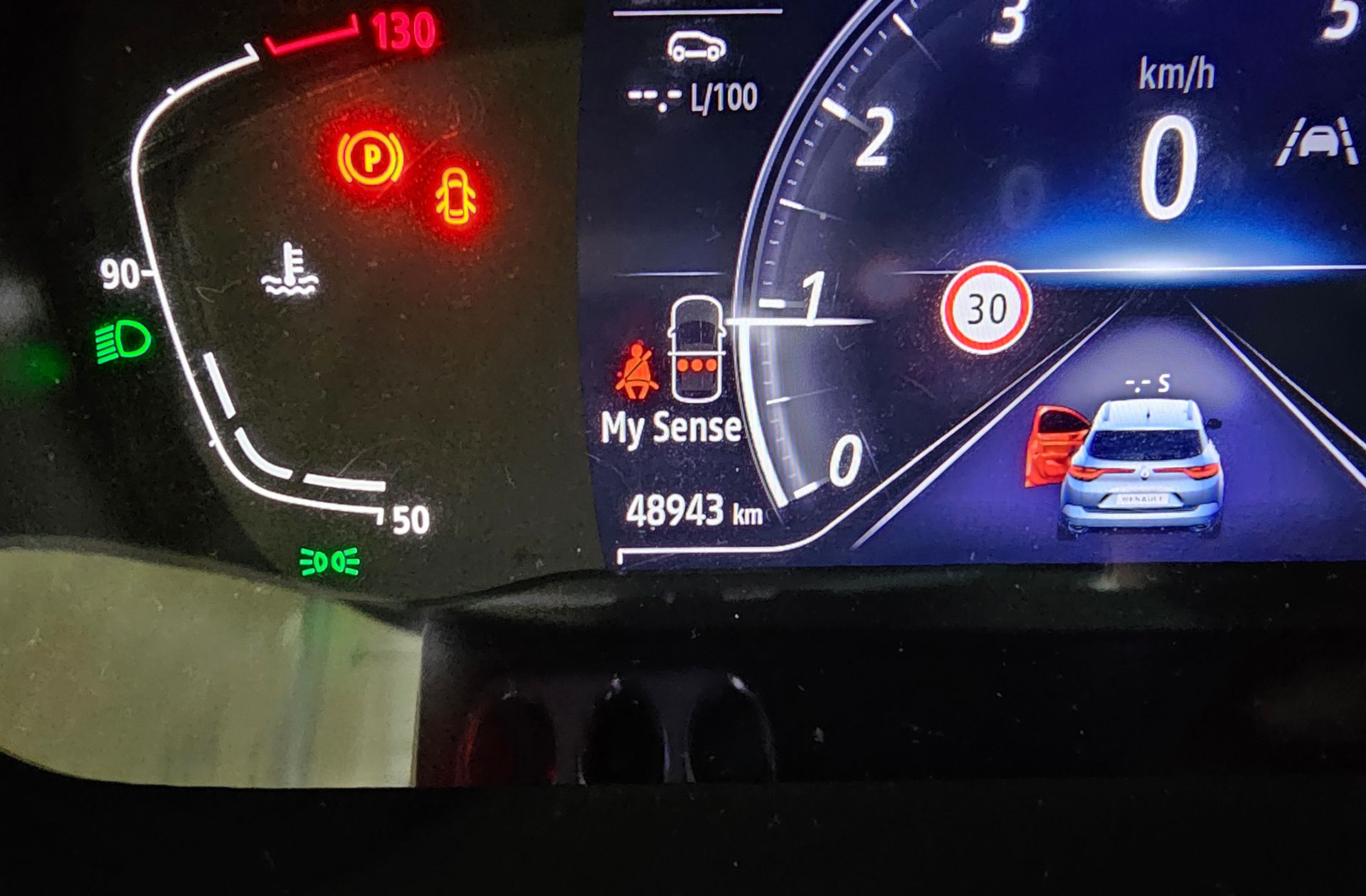 Renault Mégane Sport Tourer Techno TCe EDC GPF - foto 10