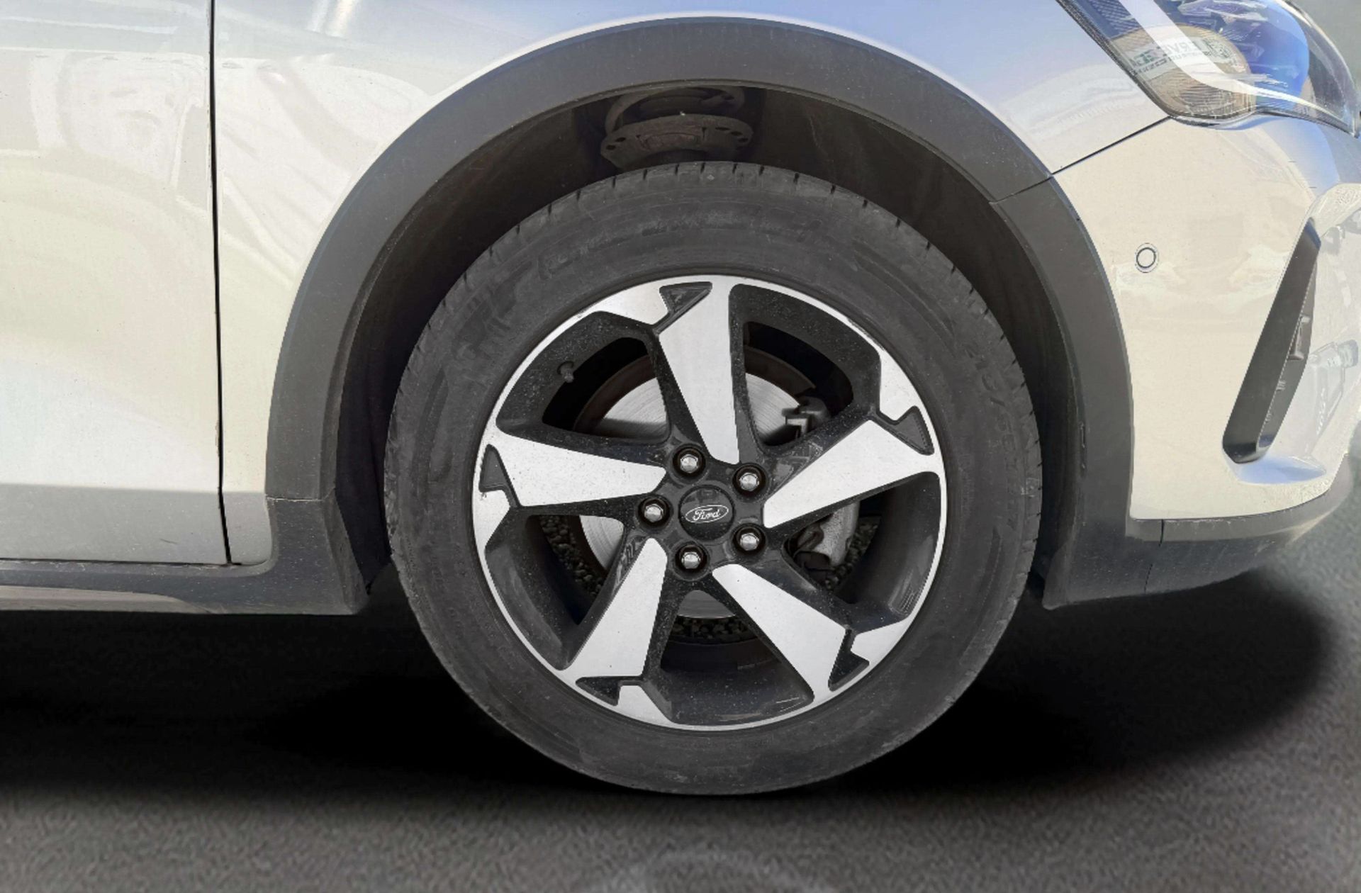Ford Focus 1.0 EcoBoost MHEV Active - foto 35