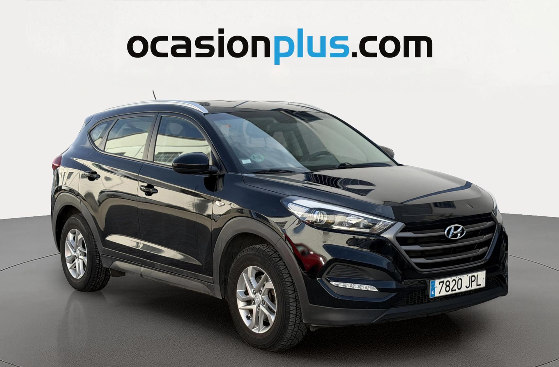Hyundai Tucson 1.7 CRDi BlueDrive Essence 4x2 - foto 2