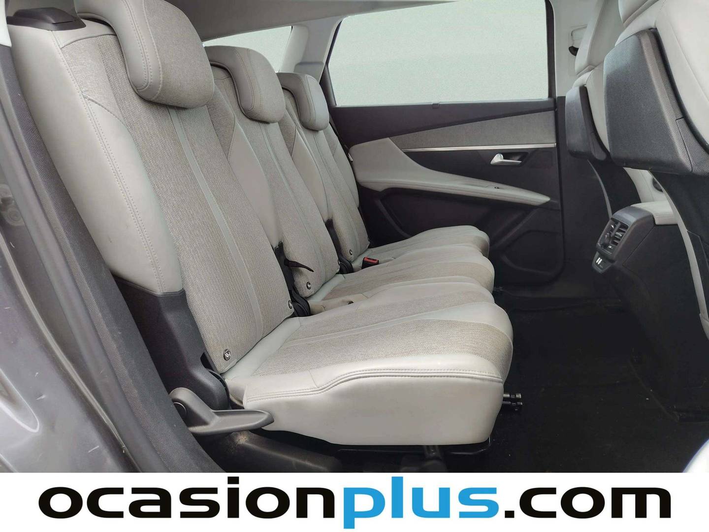 Peugeot 5008 Peugeot 5008 PureTech 130 S&S Allure (130 CV) 7 Plazas gasolina