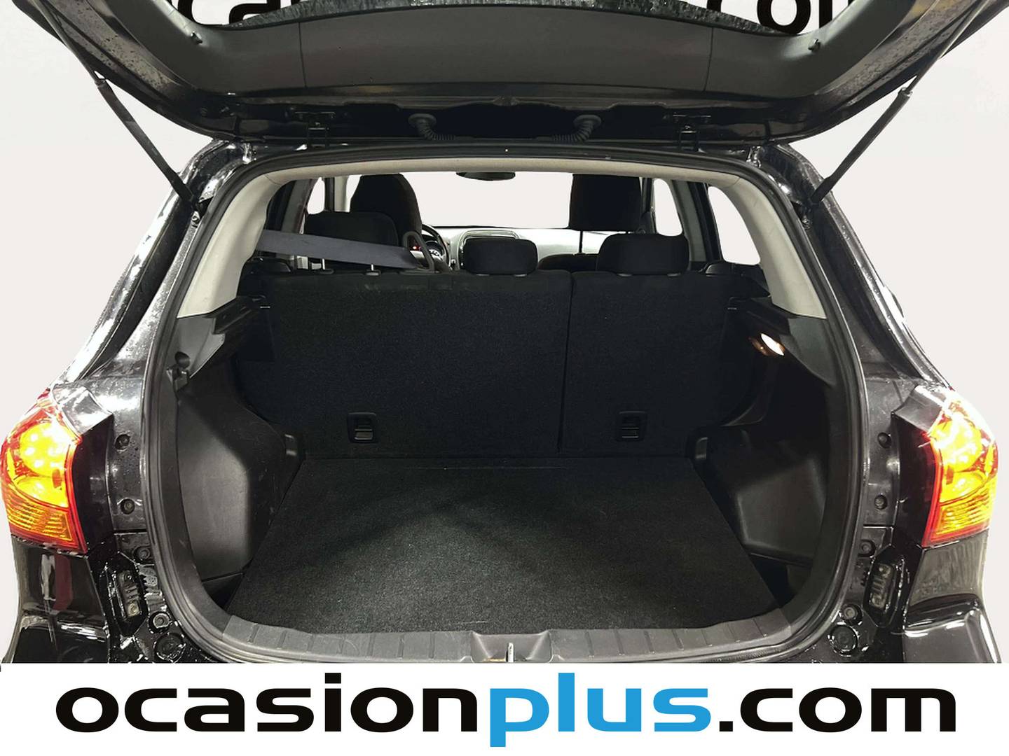 Foto asientos delanteros Mitsubishi ASX Mitsubishi ASX 160 MPI Motion (117 CV)