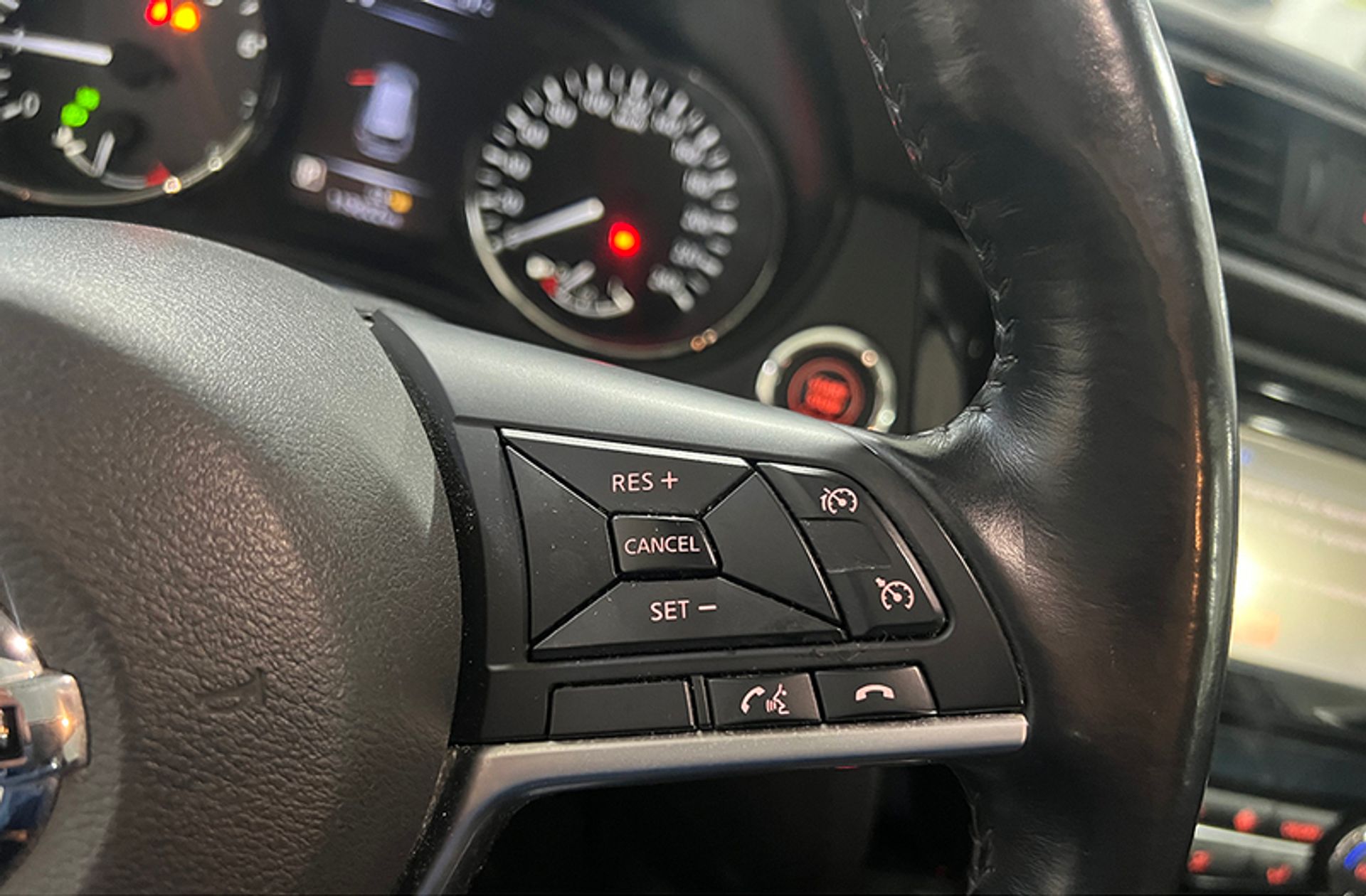 Nissan X-Trail DIG-T 160 N-Connecta 4x2 DCT - foto 30