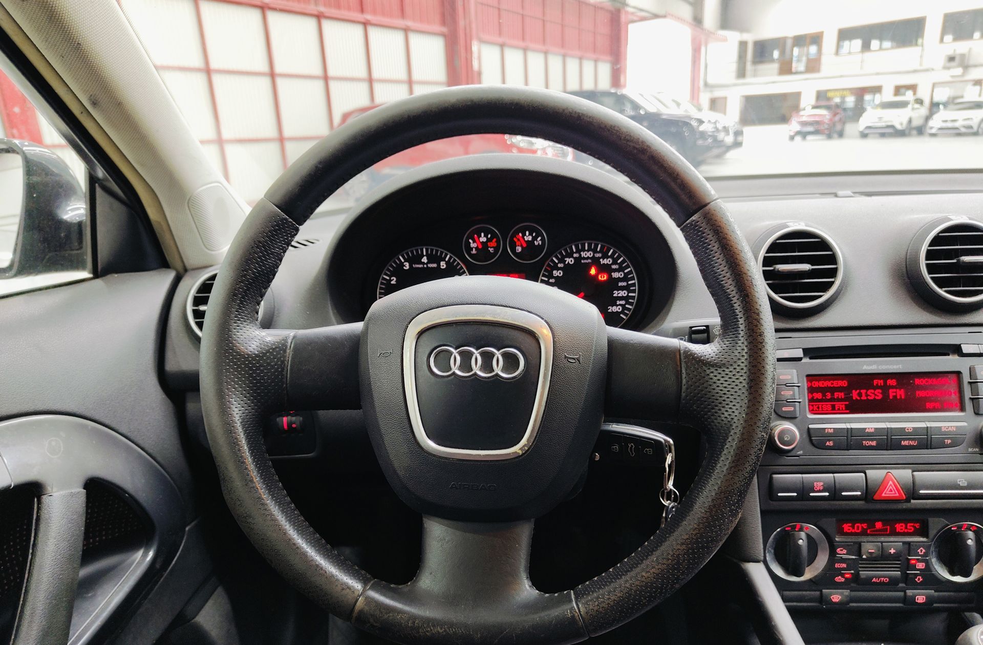 Audi A3 Ambition 1.6 FSI - foto 18