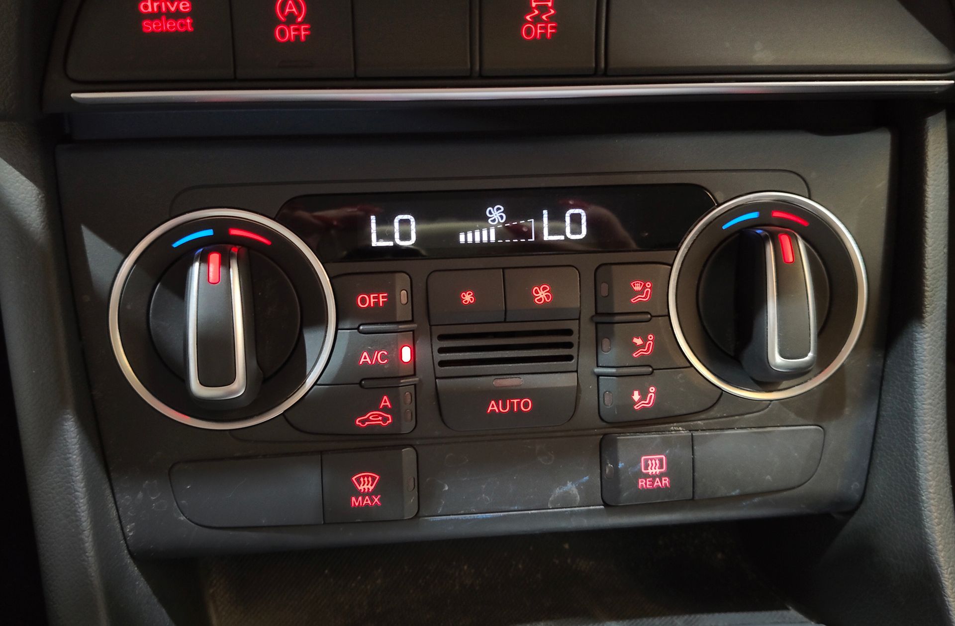 Audi Q3 Sport edition 1.4 TFSI CoD S tronic - foto 33