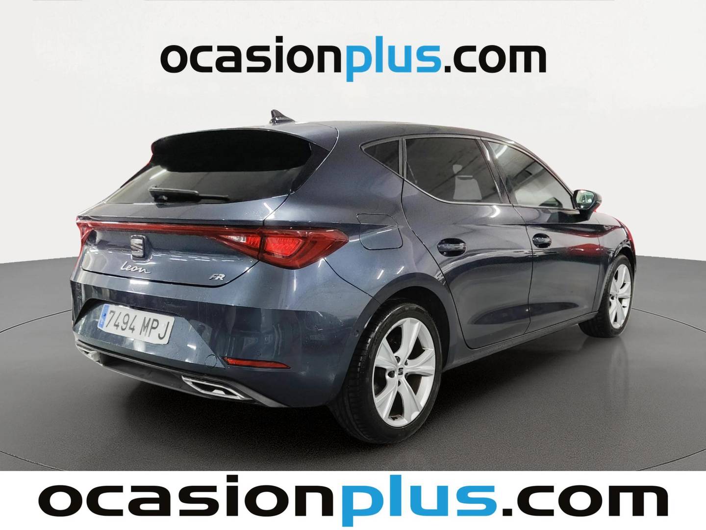 Foto trasera Seat León Seat León 1.5 eTSI S&S FR Special Edition Vision DSG (150 CV) derecha