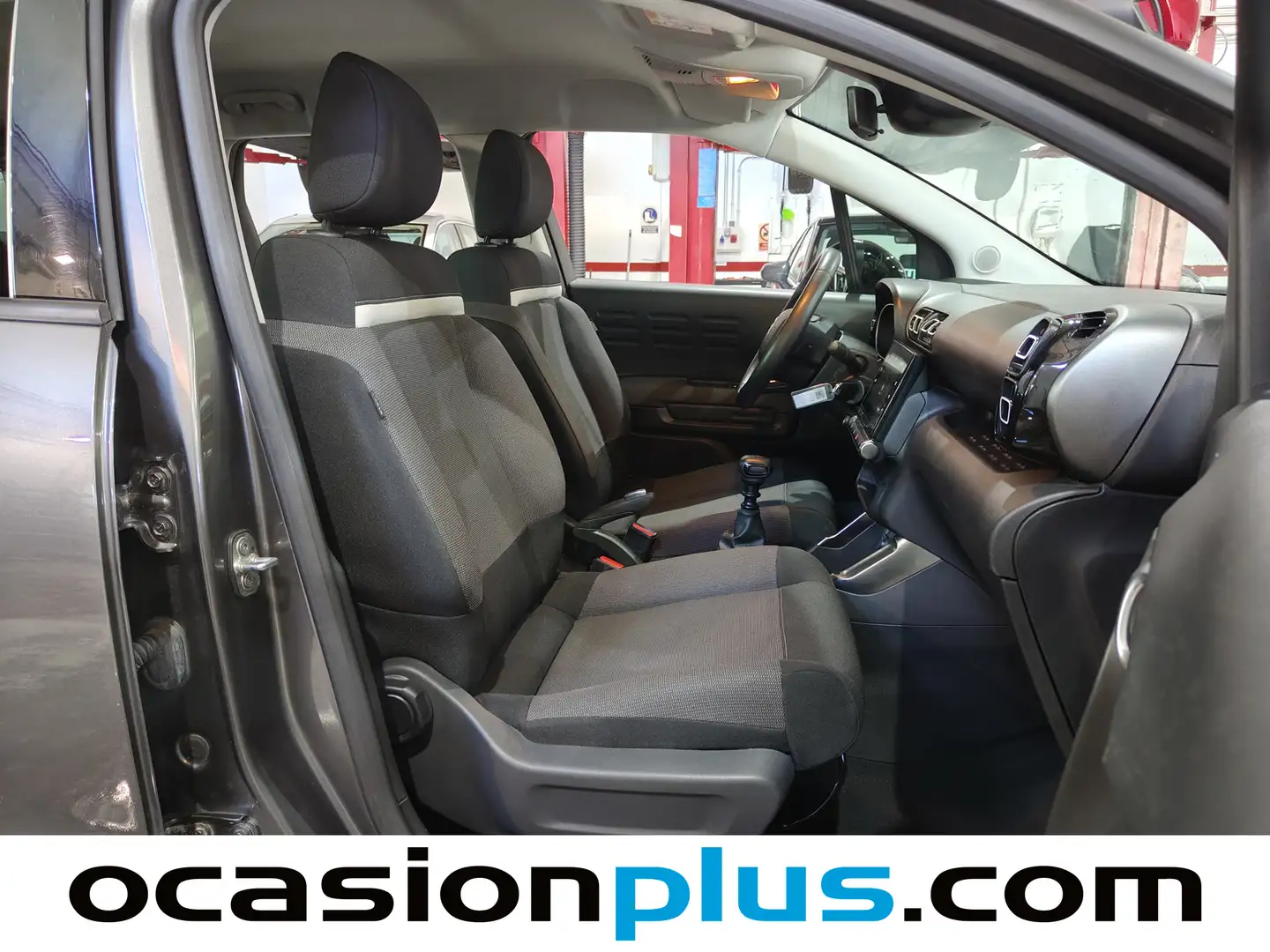 Foto Citroën C3 Aircross Citroen C3 Aircross PureTech 110 S&S Shine (110 CV)