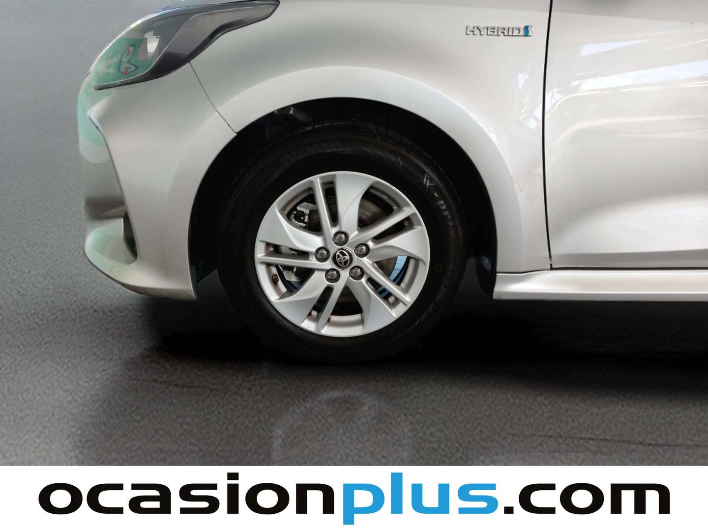 Foto Toyota Yaris Toyota Yaris 120H Business Plus (116 CV)